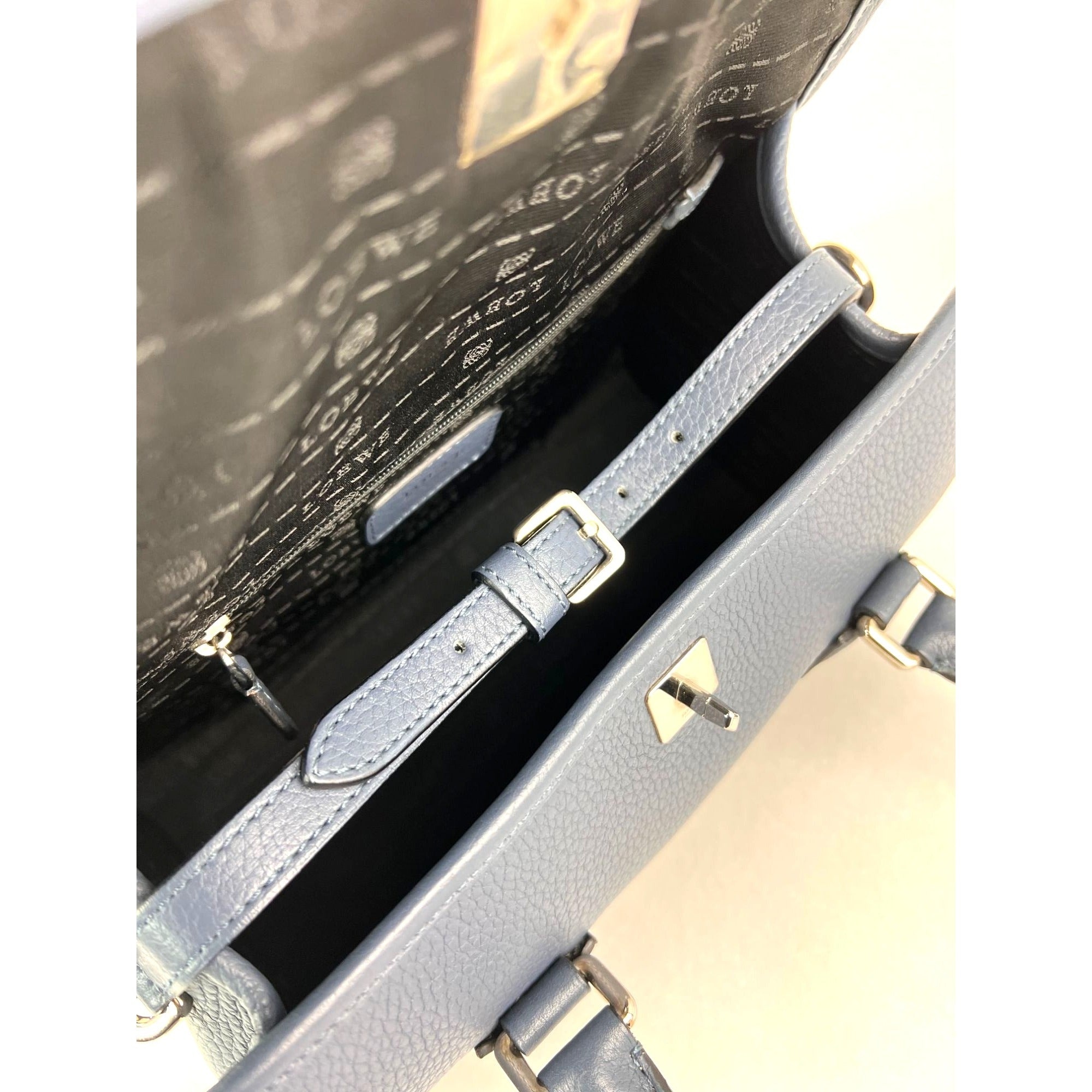 Loewe Calfskin Leather Alamo 28 Blue Crossbody Bag - 11