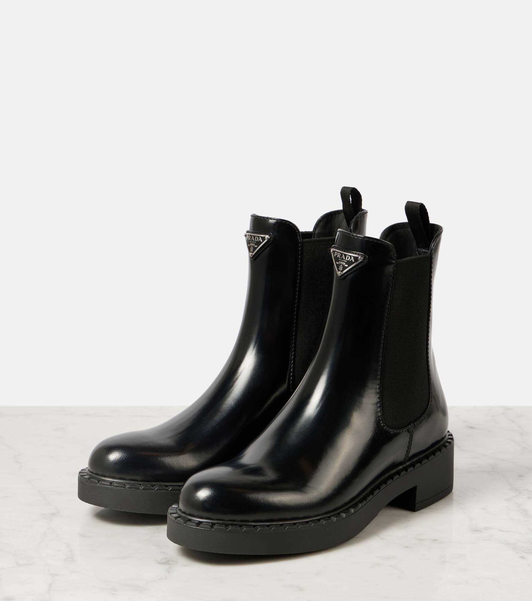 Leather Chelsea boots - 5