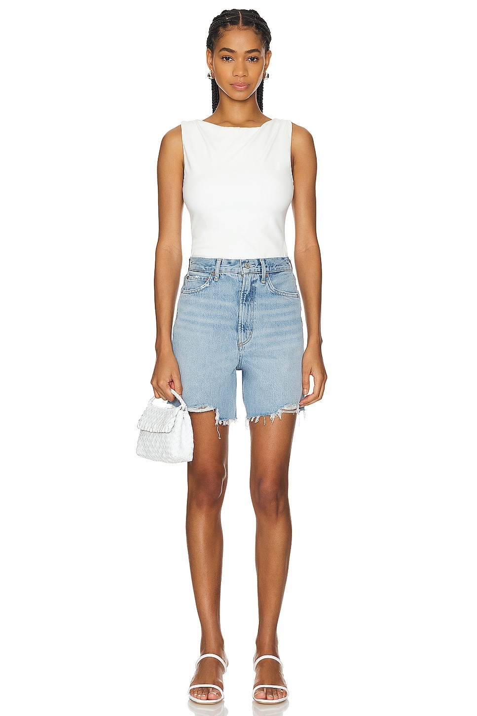 Stella Short - 4