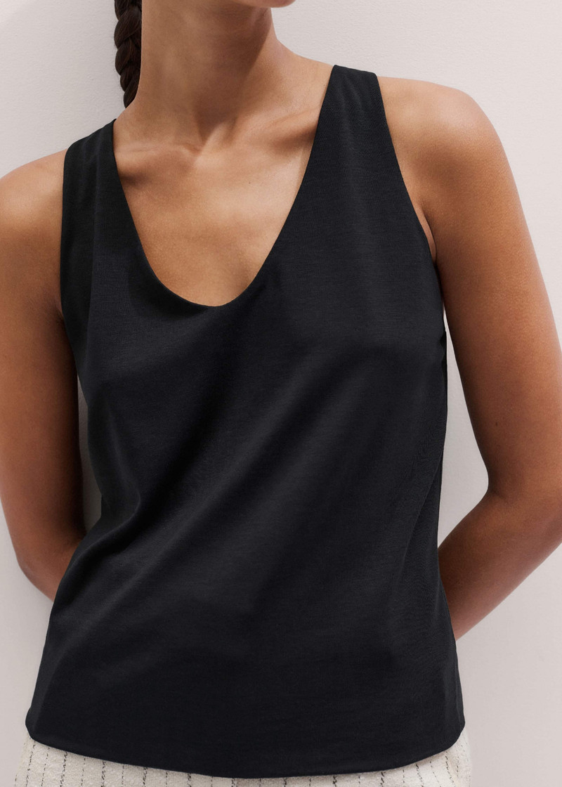 ME+EM Scoop Neck Vest outlook