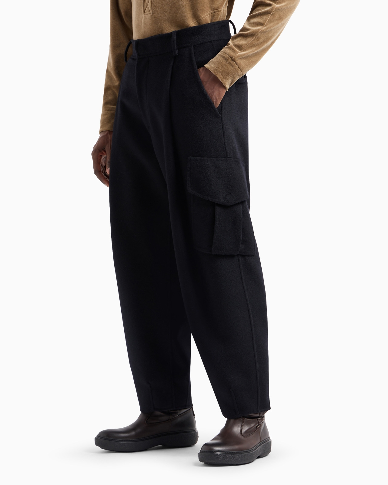 ONE-PLEAT CARGO TROUSERS IN DOUBLE CASHMERE CLOTH - 4