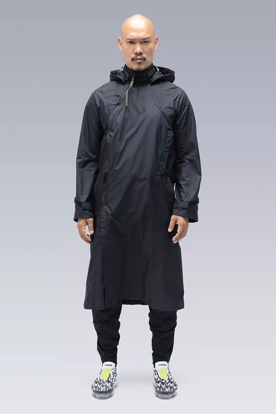 J82-WS 2L Gore-Tex Infinium™ Windstopper® Interops Coat Black - 12