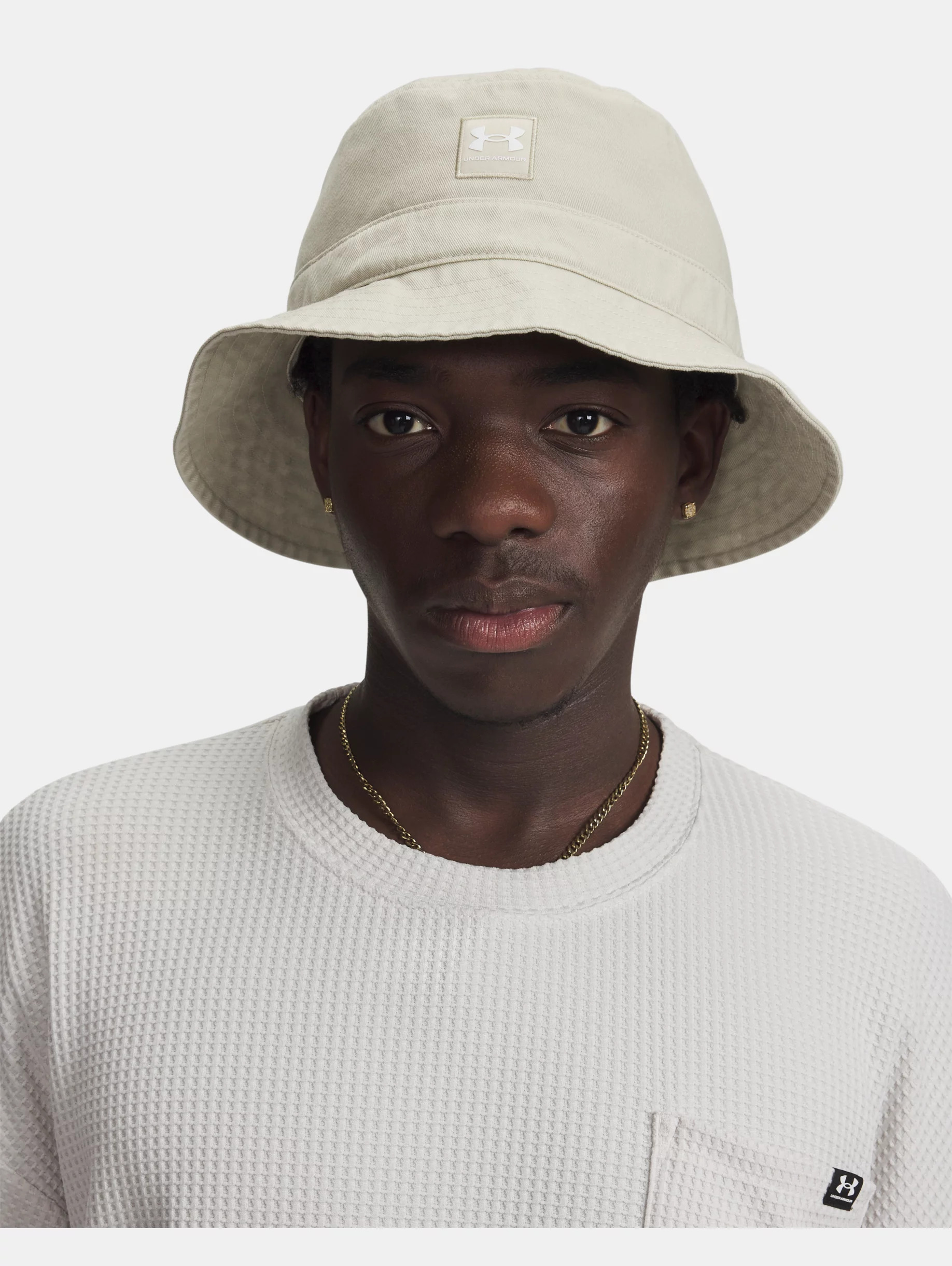 UA Essential - 3