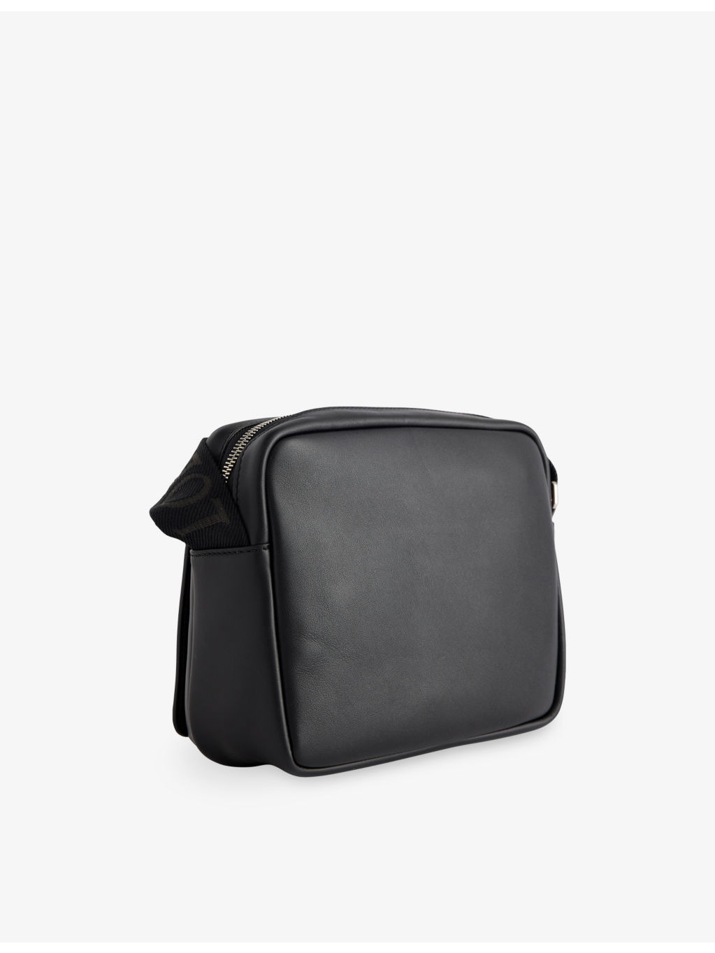 Pebble Messenger Medium Leather Cross Body Bag - 5