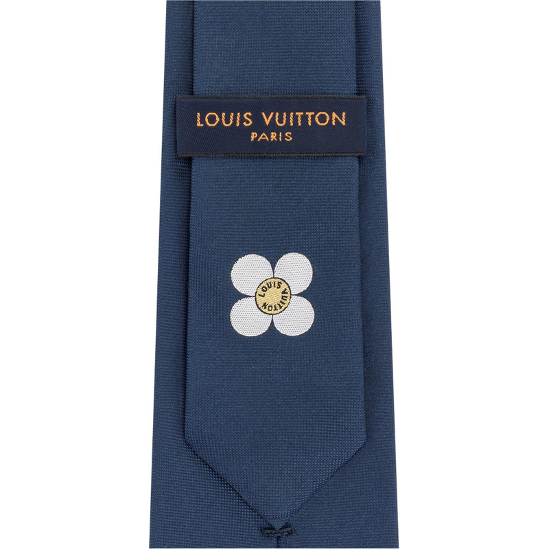 Louis Vuitton Petula Tie outlook