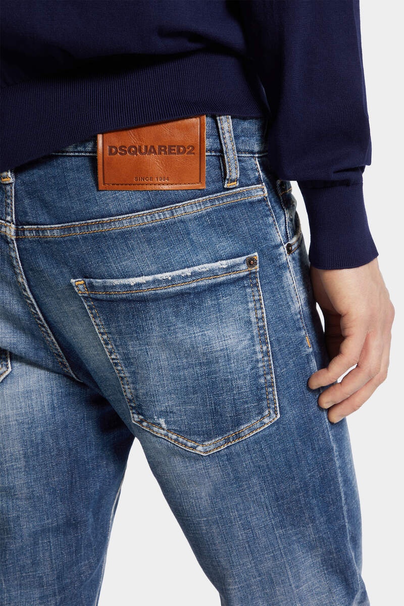 MEDIUM PERFECTO WASH COOL GUY JEANS - 6