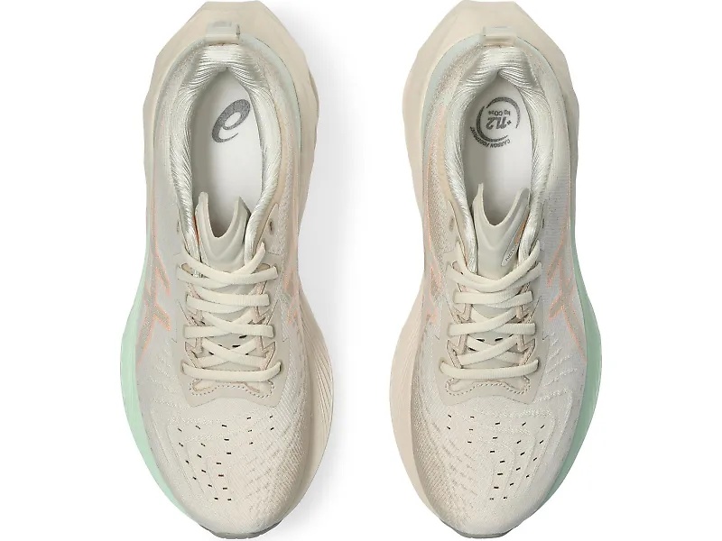 ASICS Novablast 4 - 3