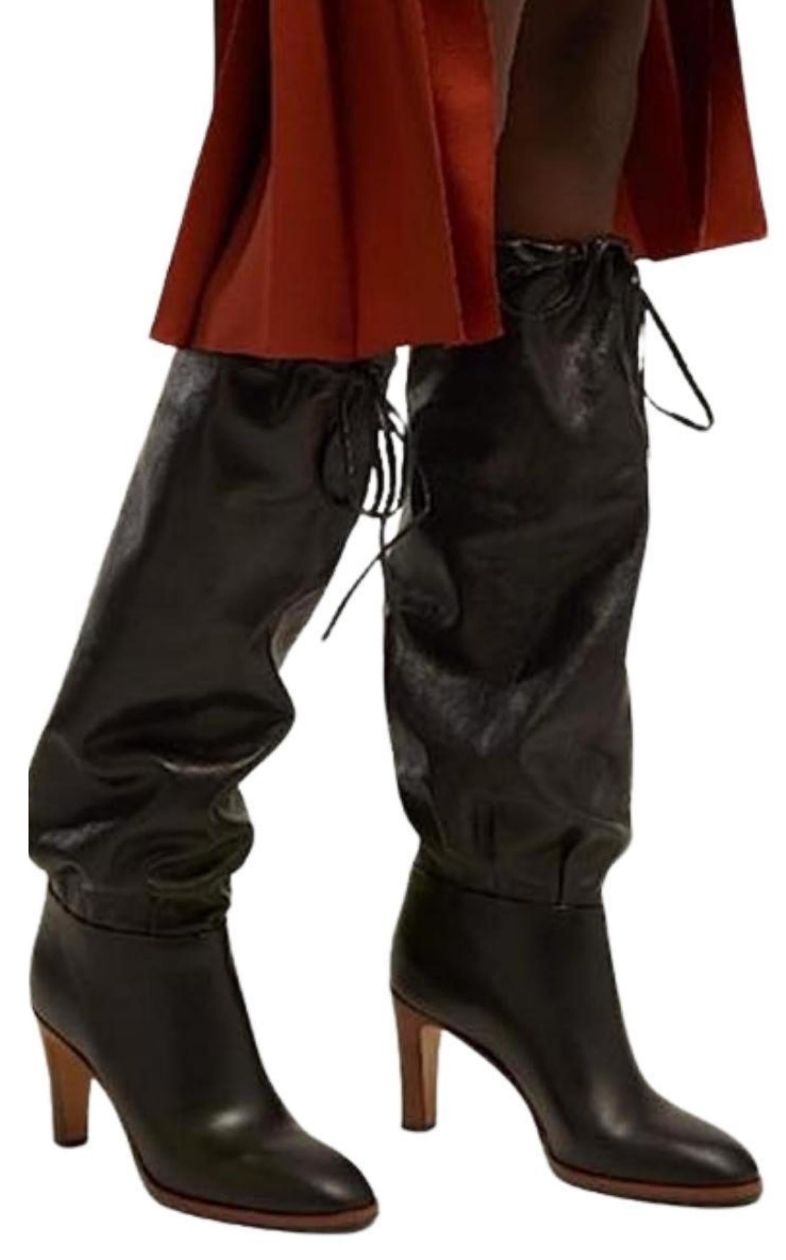 Black Leather Mid-heel Boot - 2