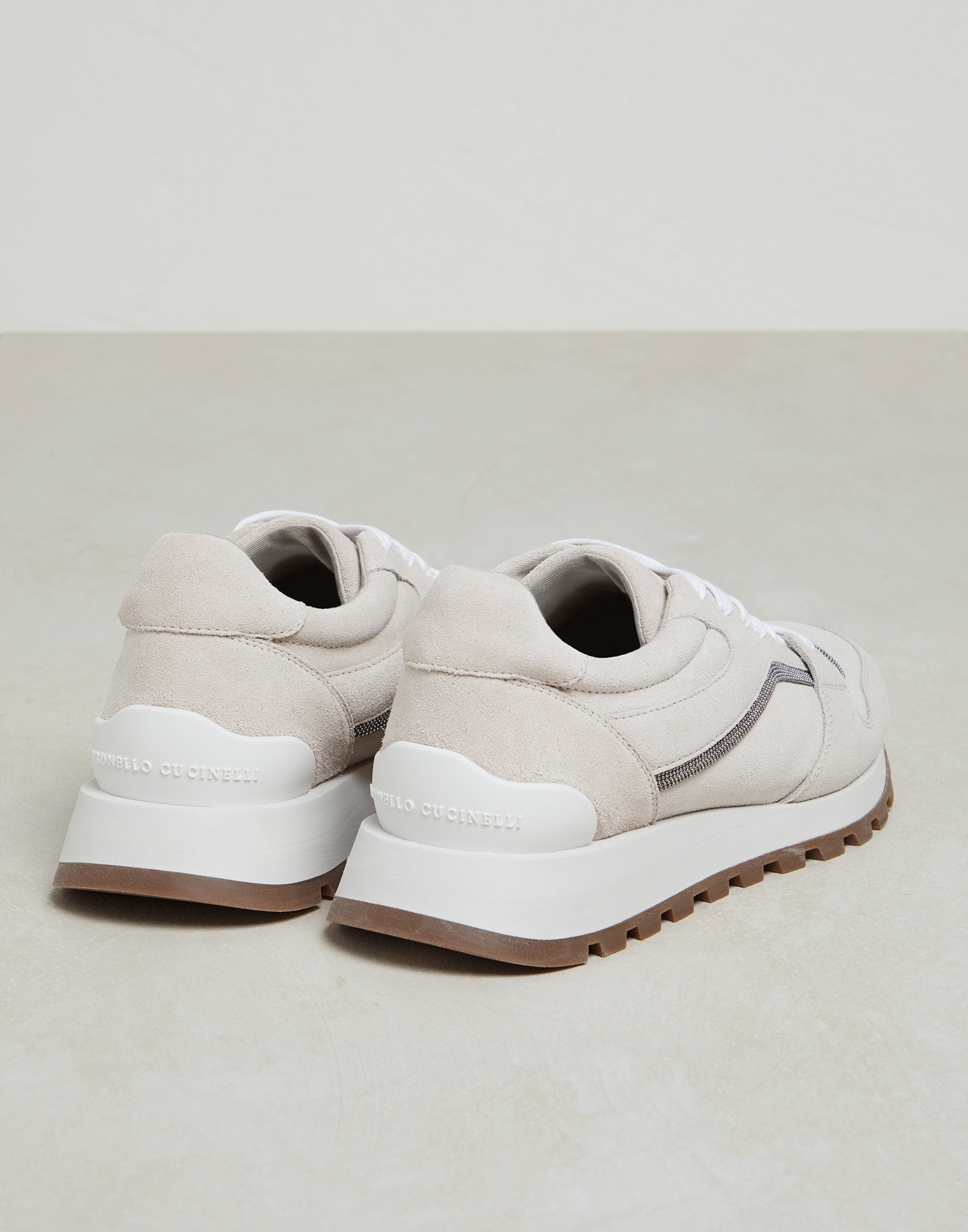 Suede runners with precious contour - 3