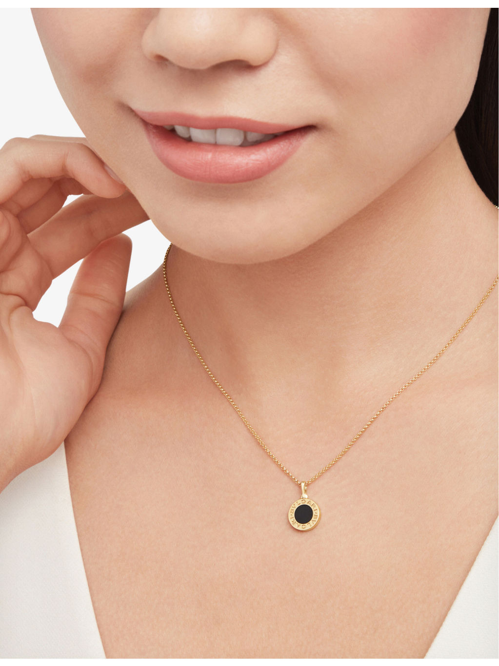 Bvlgari Bvlgari 18ct yellow-gold and onyx necklace - 5