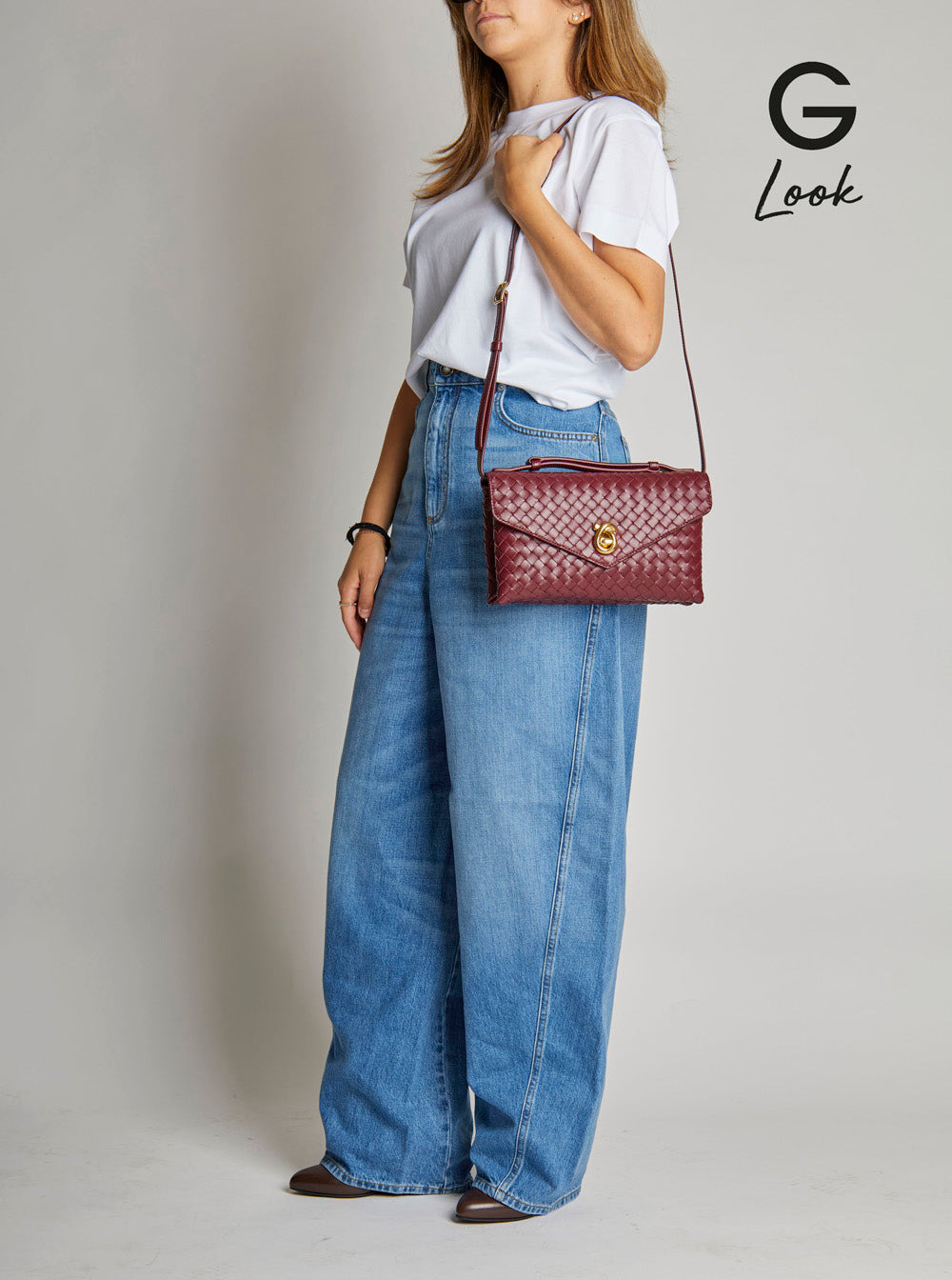 Bottega Veneta Women 'Knot Lock' Bordeaux Crossbody Bag With Intreccio Motif And Metal Knot Closure  - 6