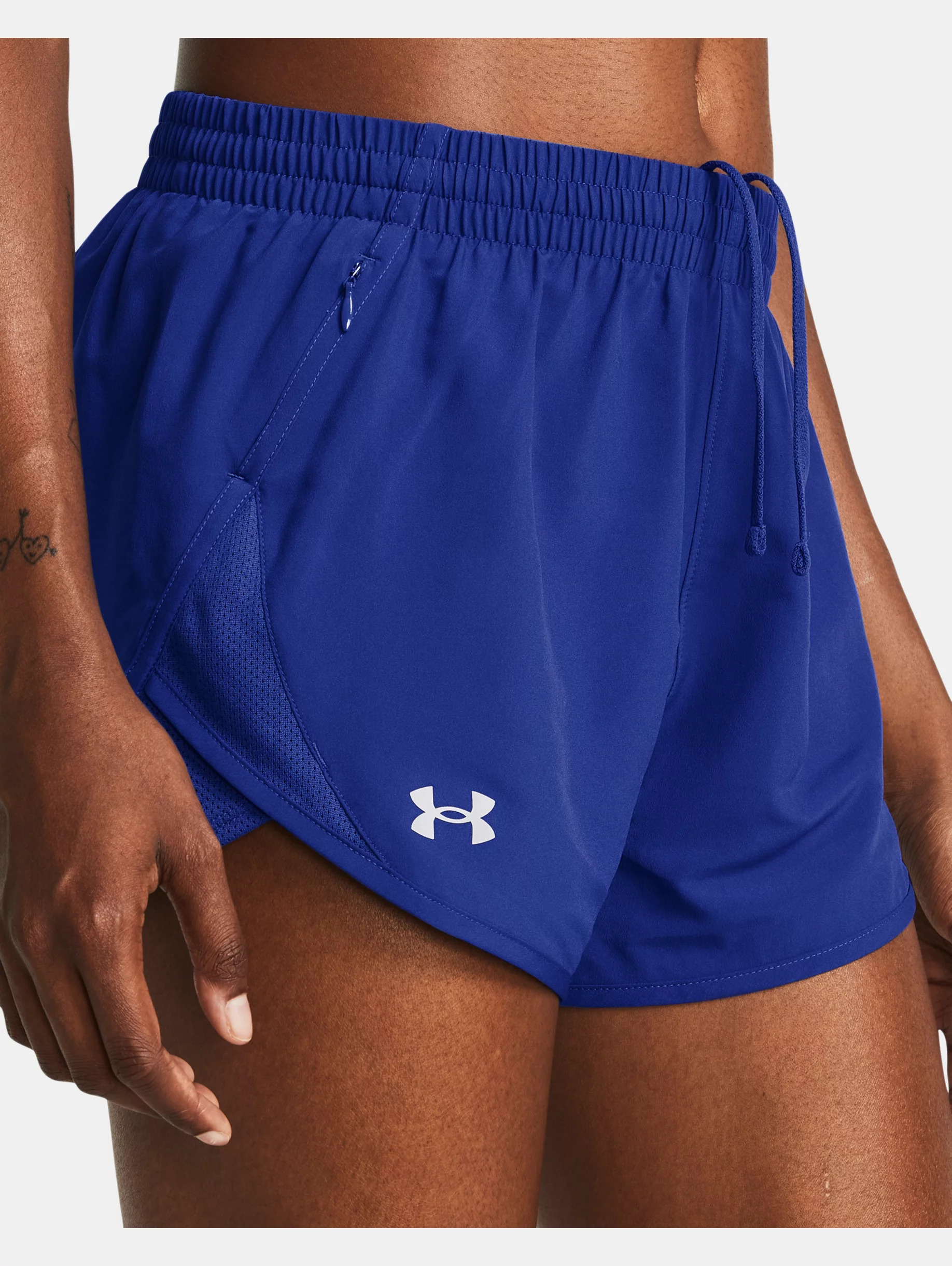 Women's UA Fly-By 3" Shorts - 6