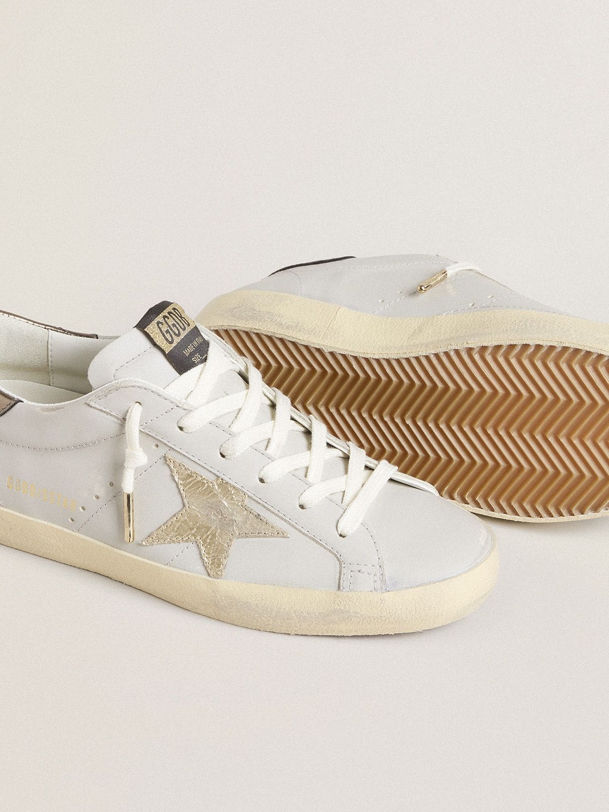 Super-Star with crackle leather star and metallic foiled leather heel tab - 4