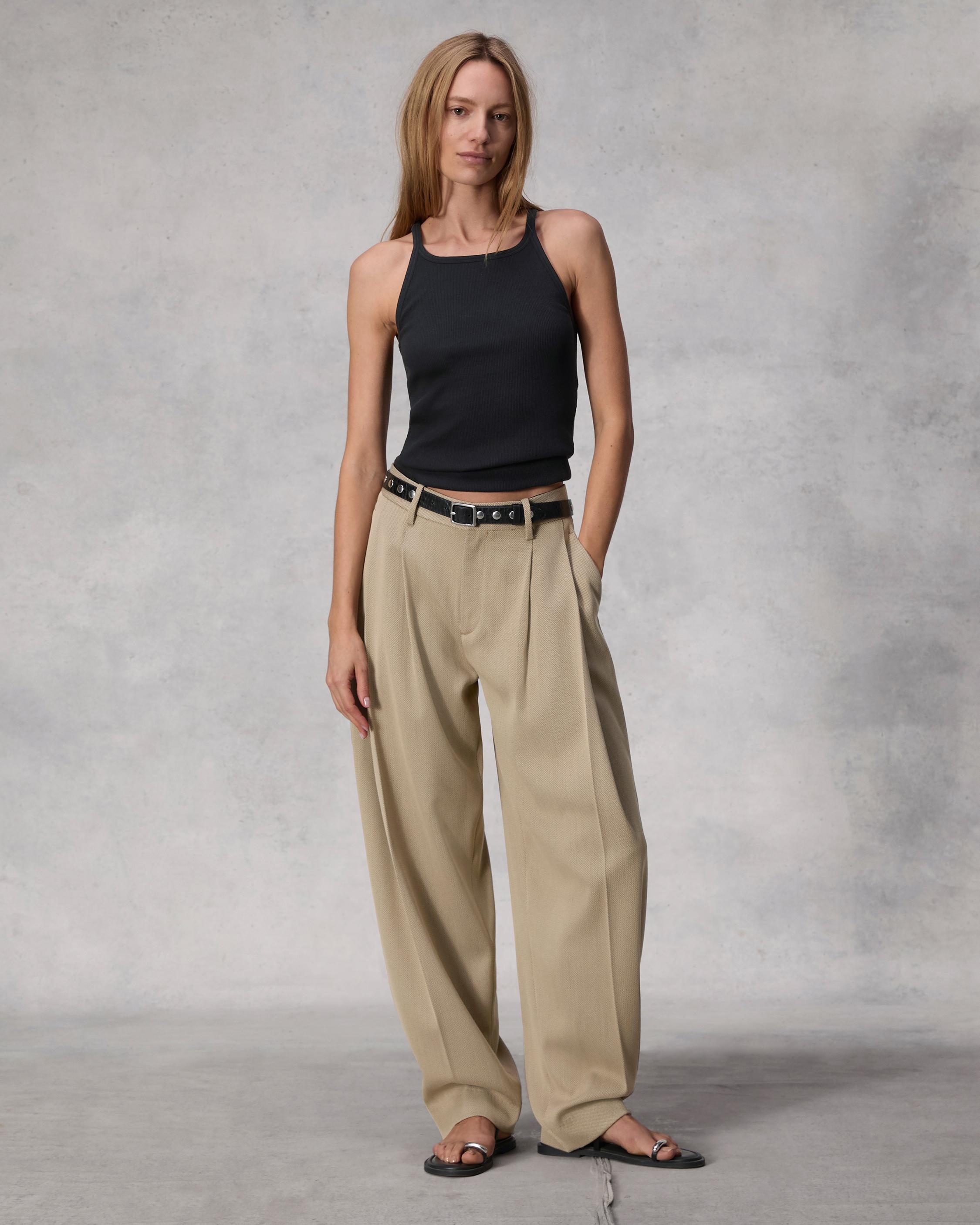Cecily Italian Herringbone Pant
Relaxed Fit - 2