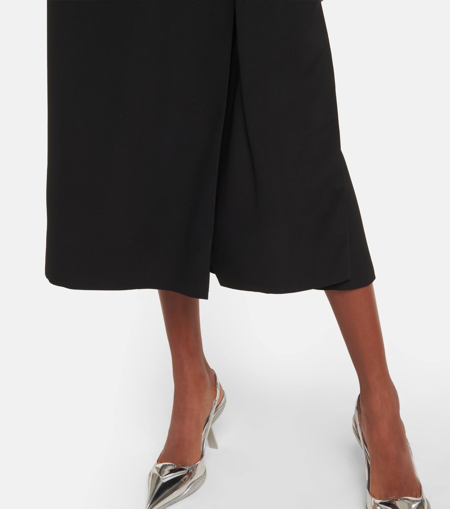 Embellished crêpe dress - 6