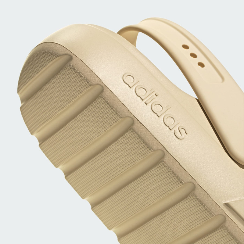 Adilette Clog 2.0 8