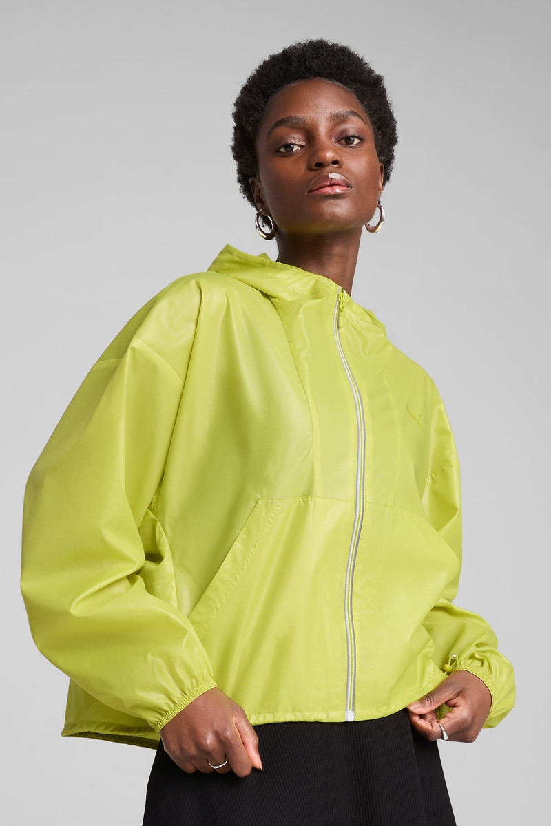 PUMA Wardrobe Essentials Women's Oversized Wind Jacket outlook