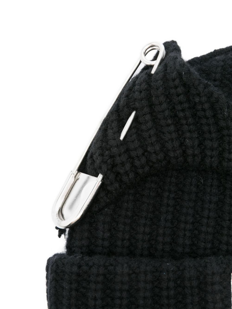 CHARLES JEFFREY LOVERBOY safety-pin wool-blend beanie hat outlook
