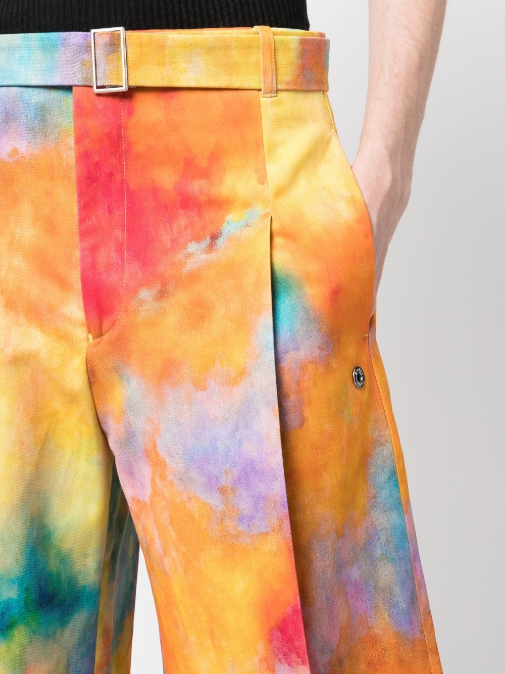 tie-dye-print pleated wide-leg shorts - 5