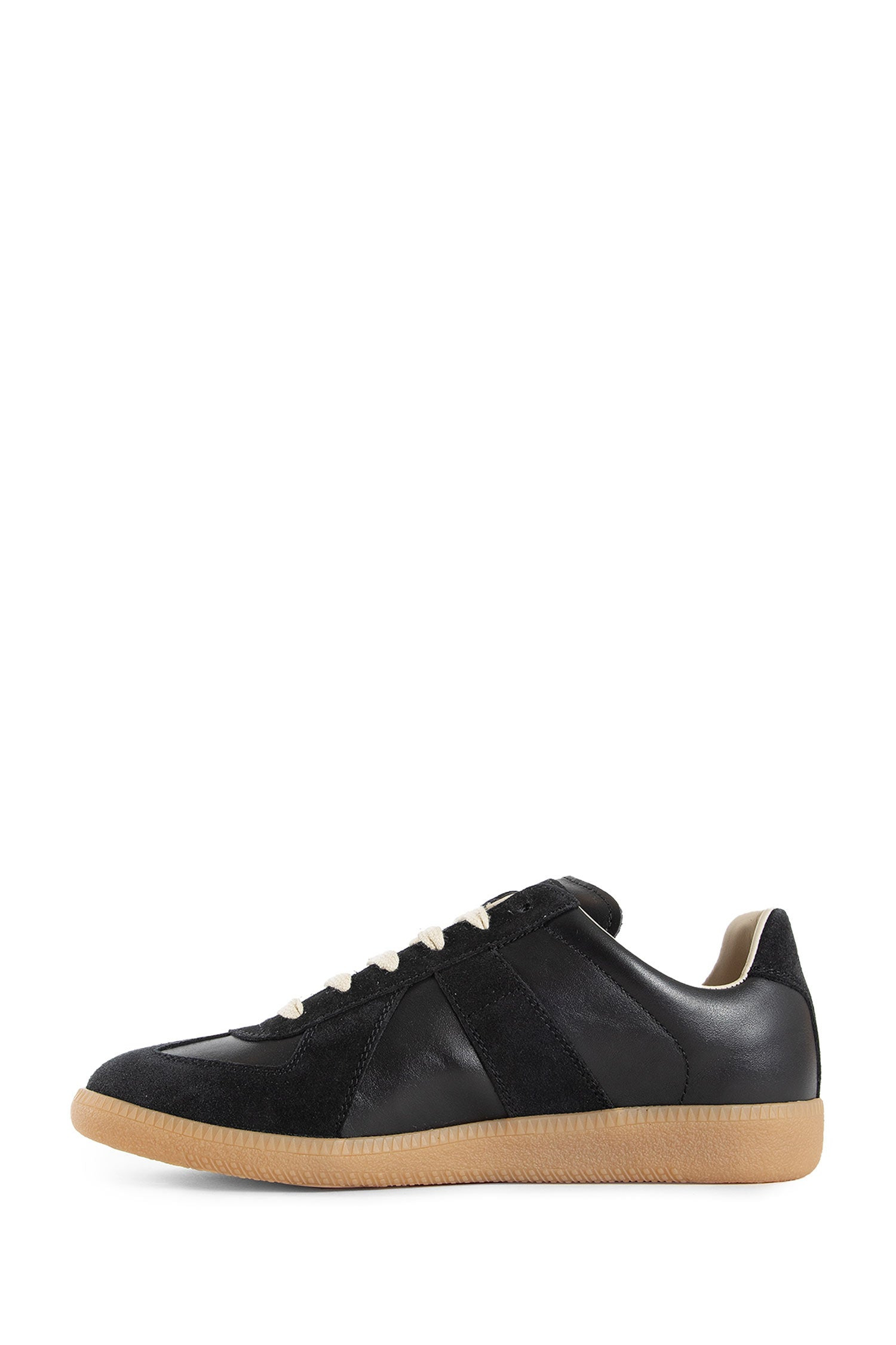 Low-Top-Replica-Sneakers - 4