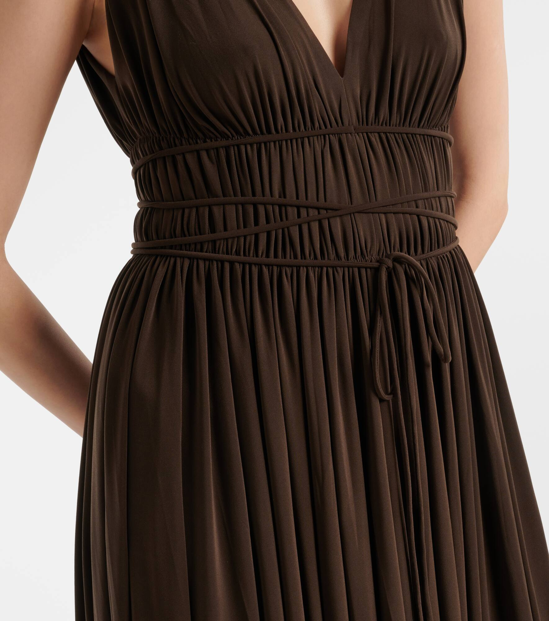 Goddess pleated jersey maxi dress - 4