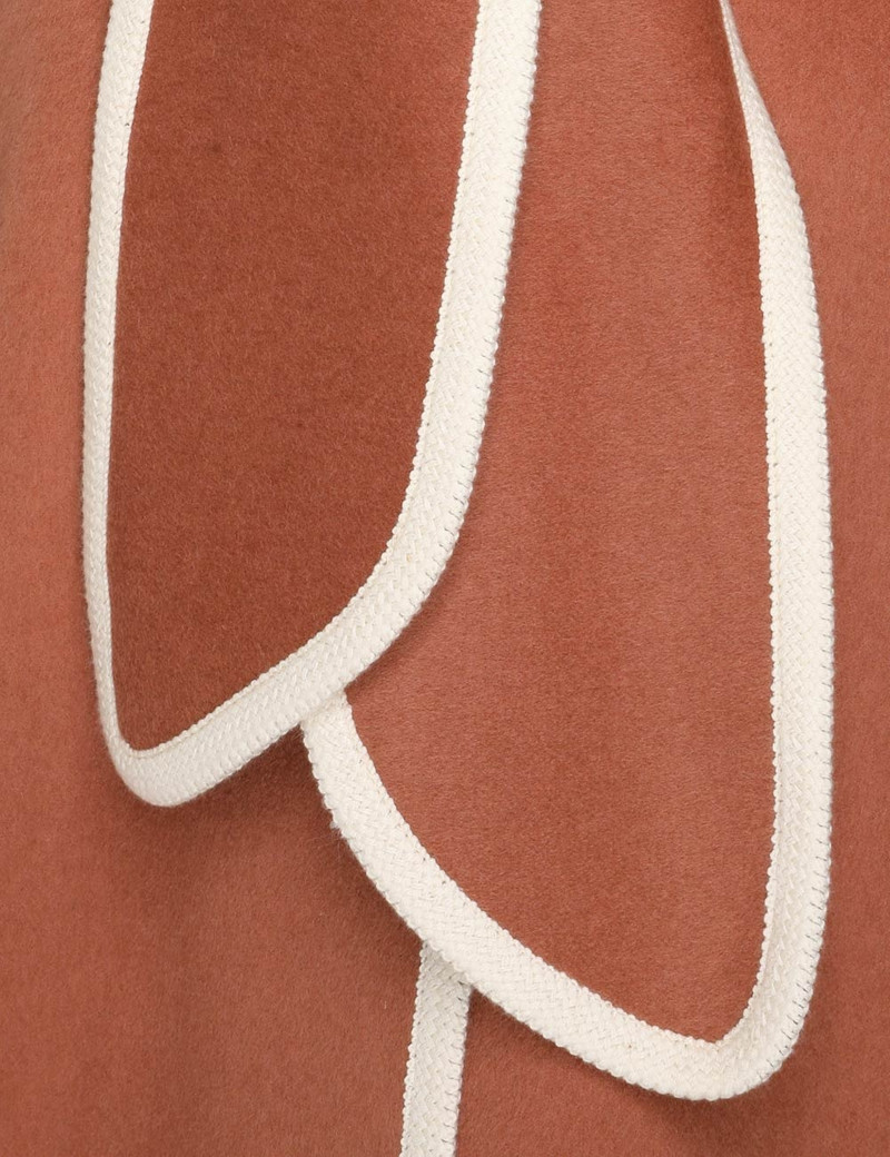 WONDERLAND WOOL CAPE 6