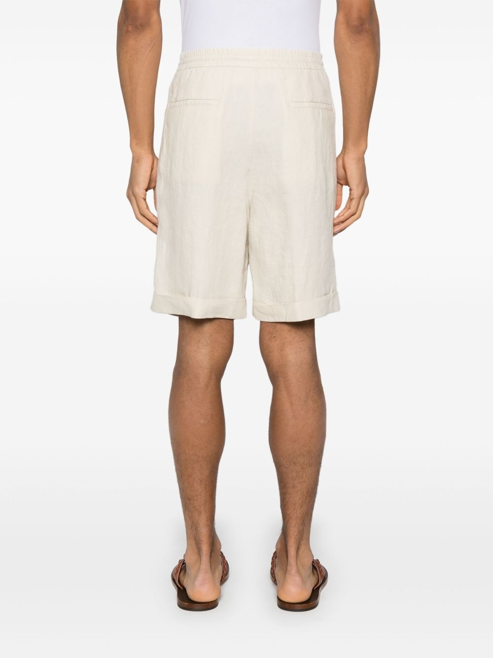 line shorts - 4