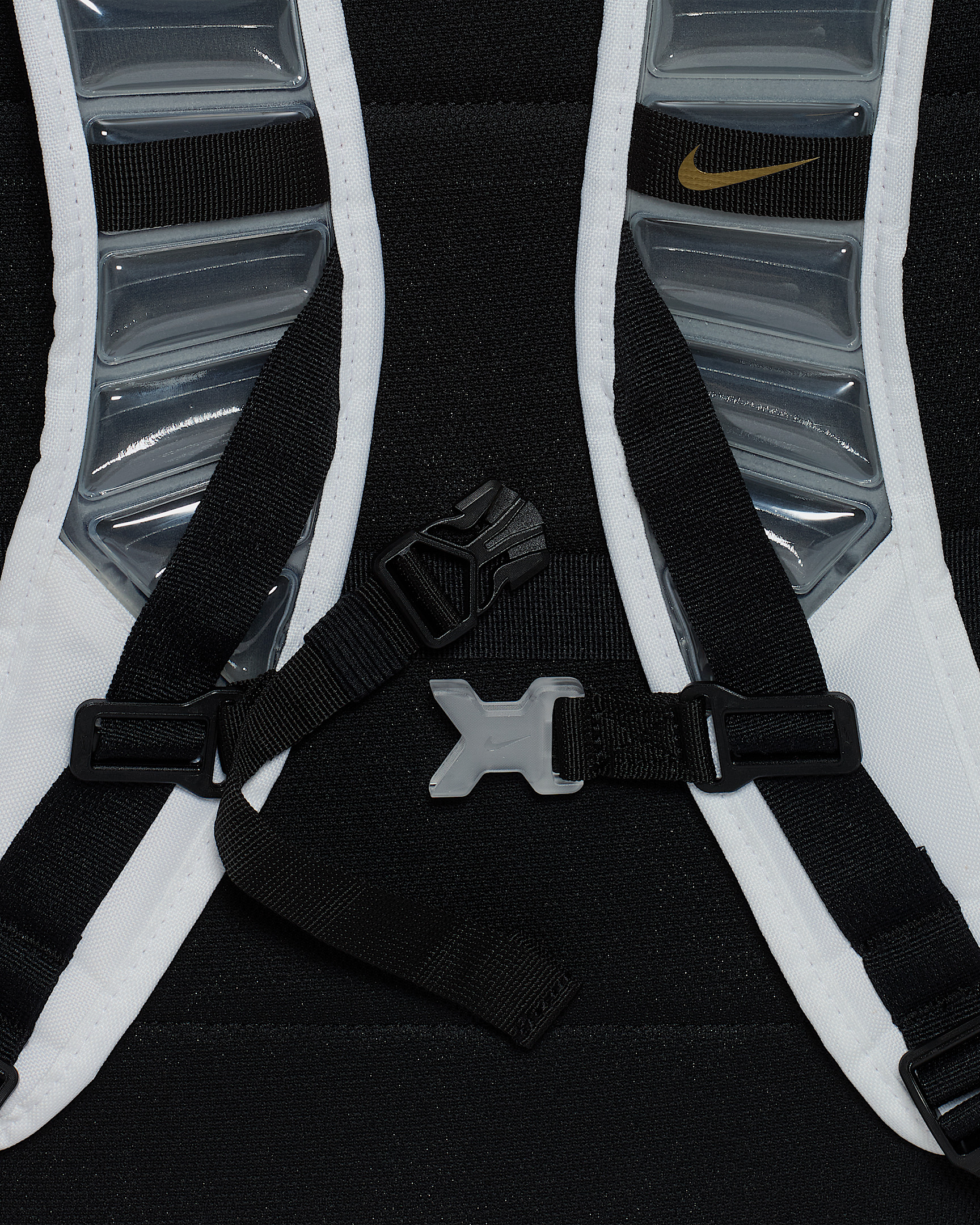 Nike Varsity Elite Backpack (32L) - 9