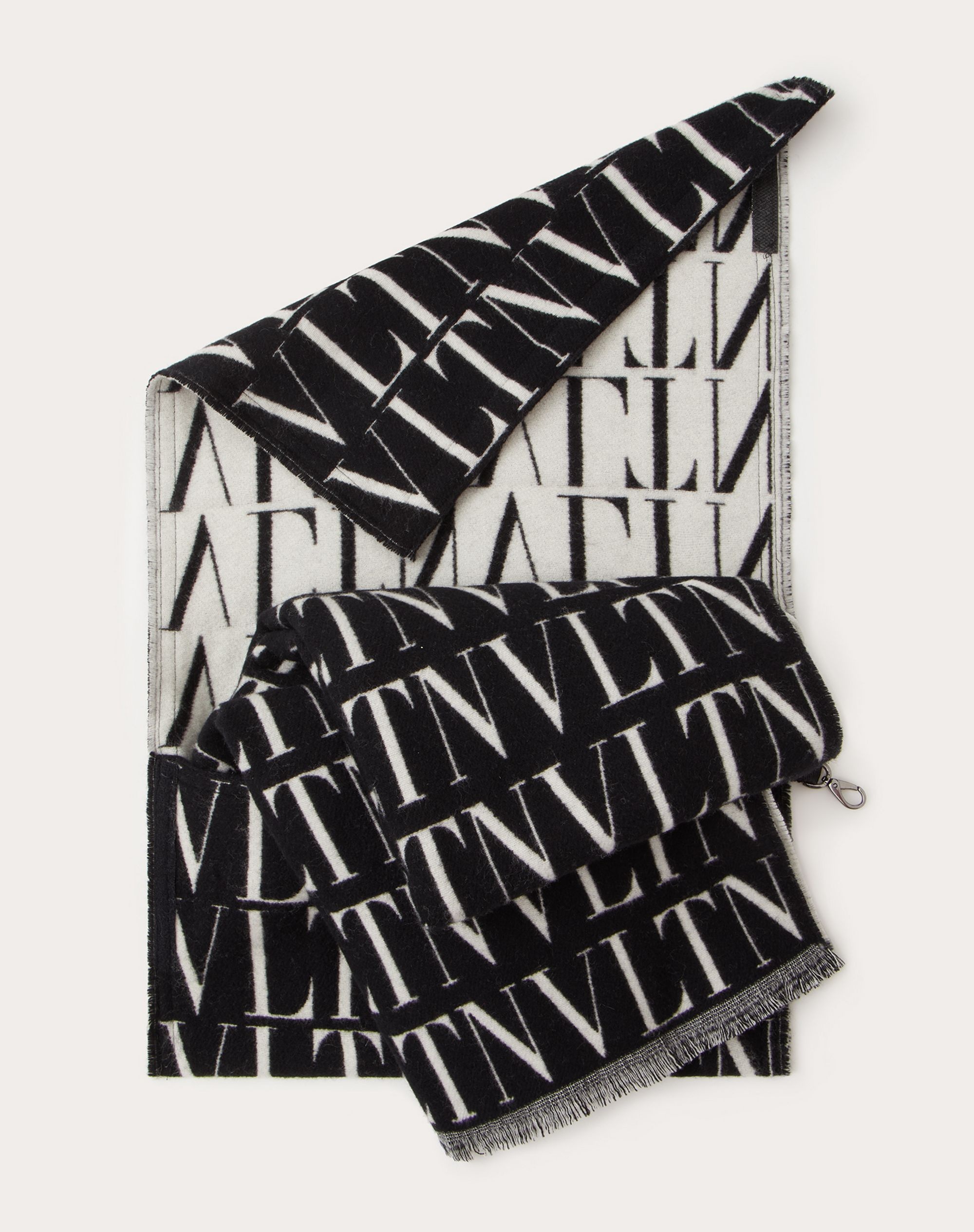 VLTN TIMES Wool Scarf with Pouch - 2