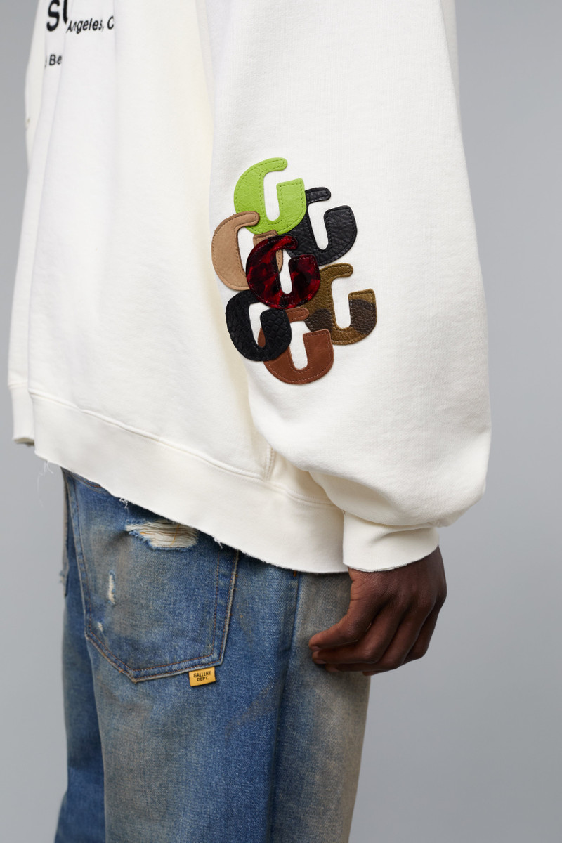 STUDIO HOODIE 7
