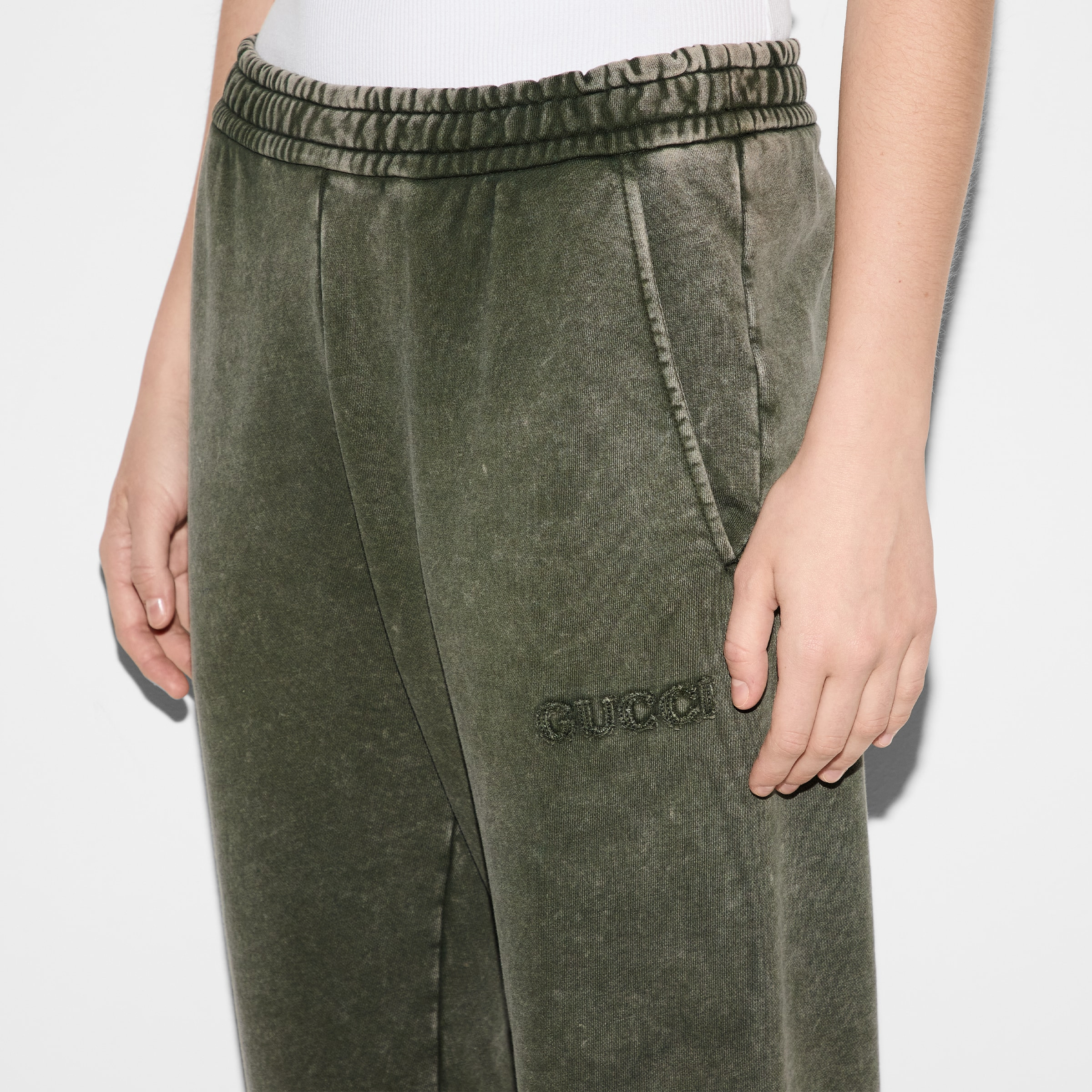 Embroidered cotton jogging pant - 5