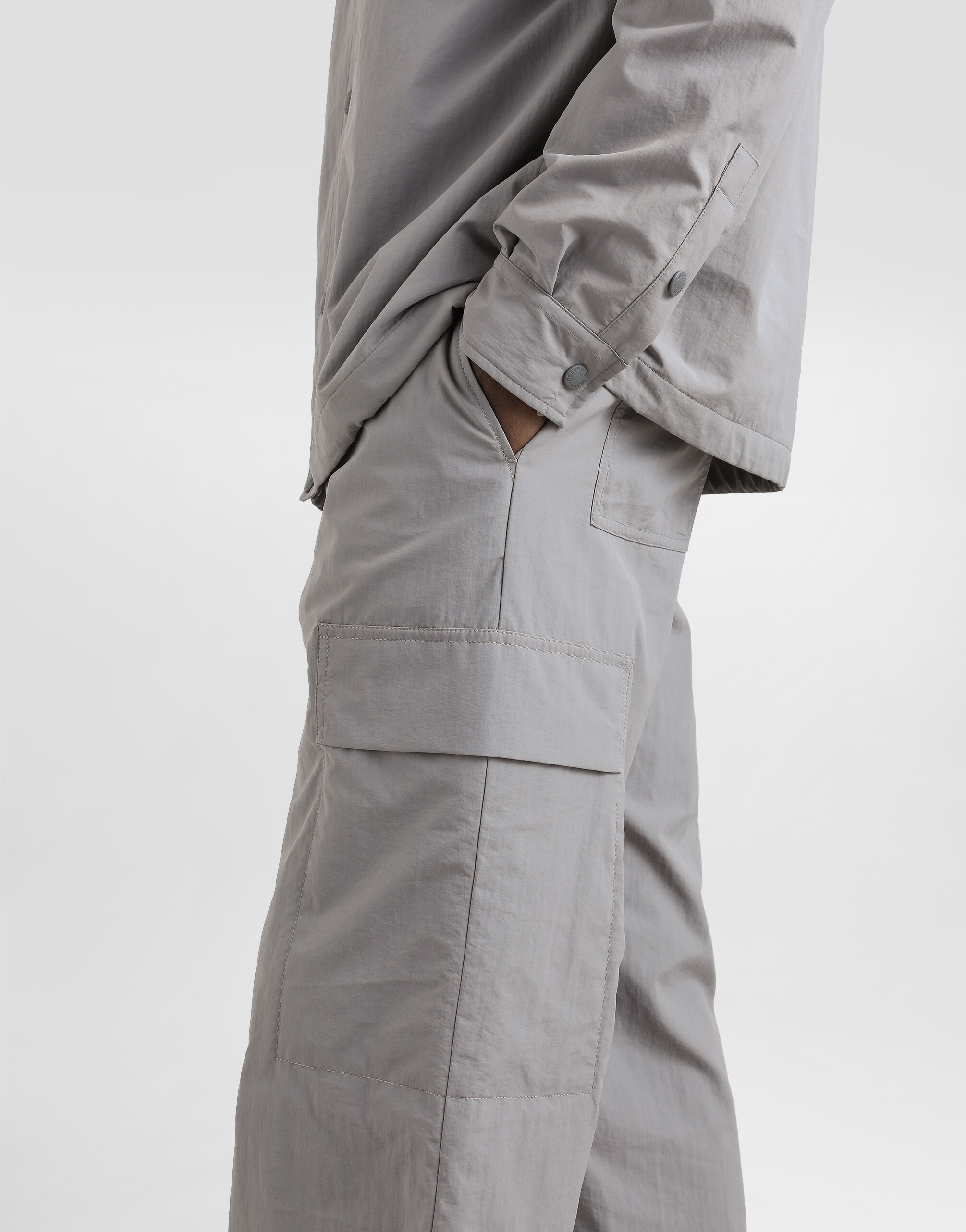 Technical fabric cargo pants - 4