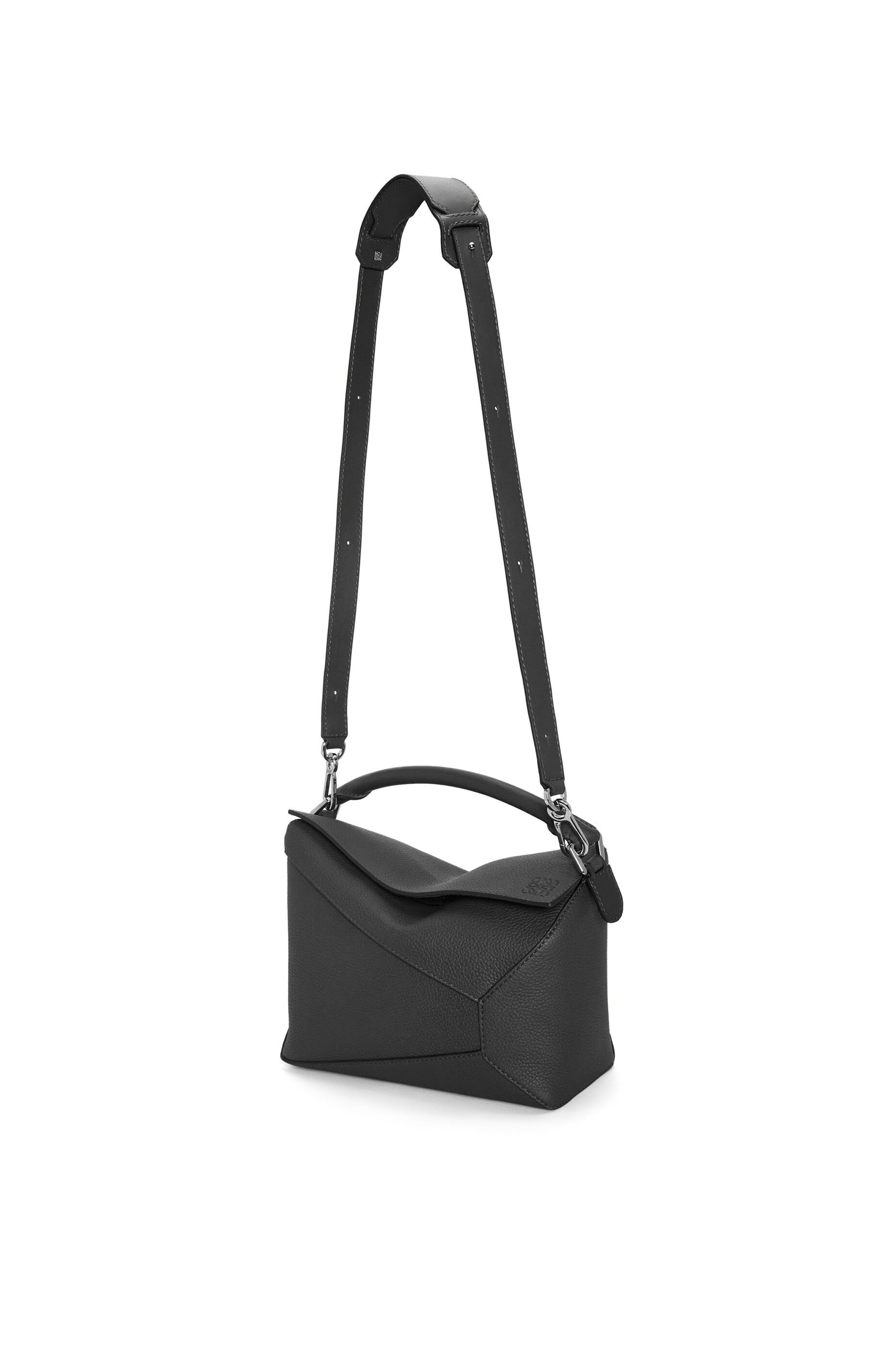 Puzzle bag in grained calfskin - 5