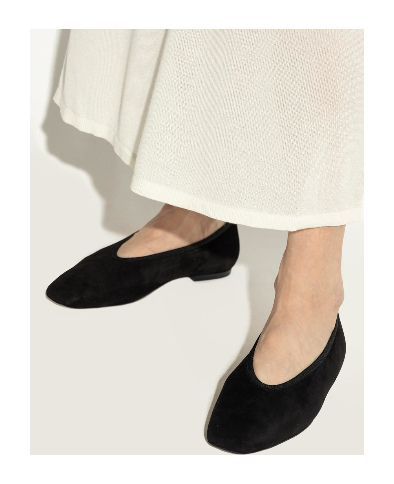 Toteme Velvet Ballerinas - 2