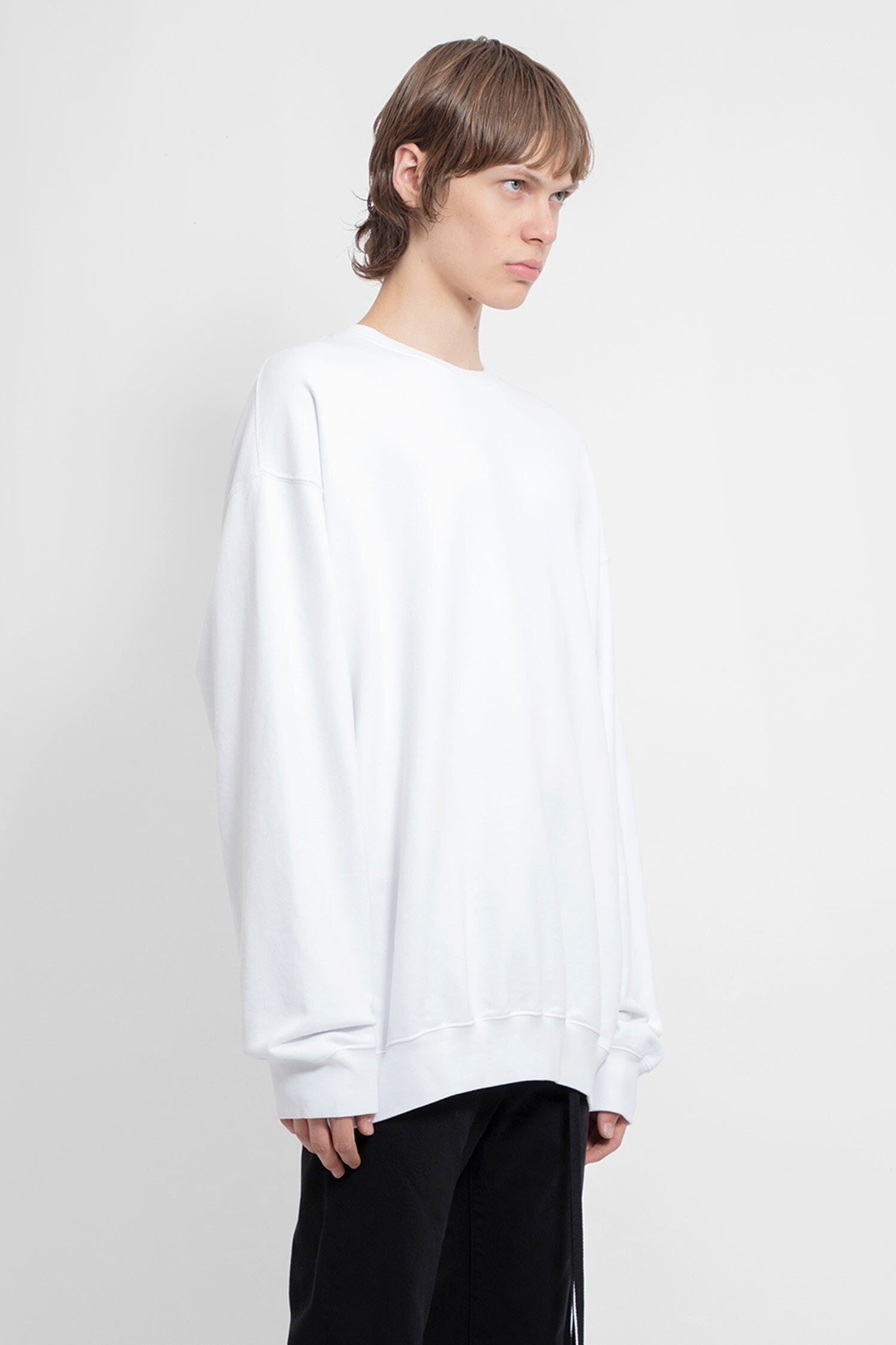 Wannes-High-Comfort-Sweatshirt - 2