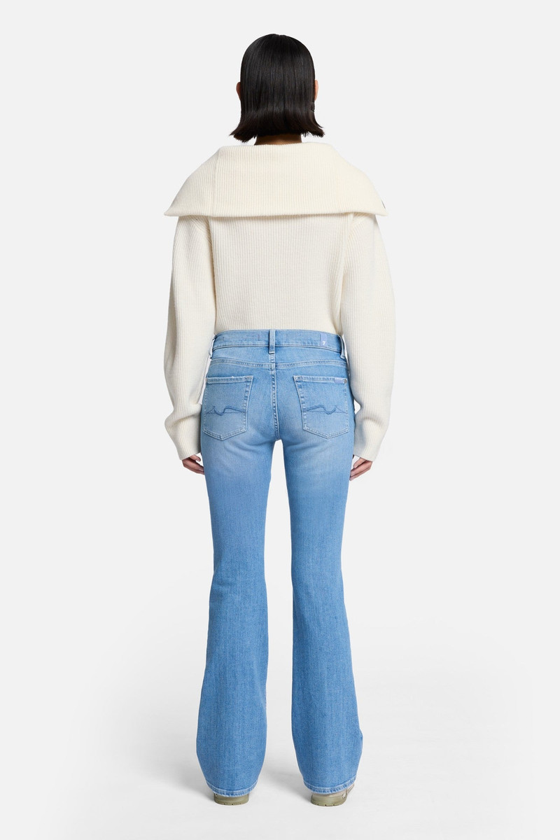 Slim Illusion Bootcut in Bloom 5
