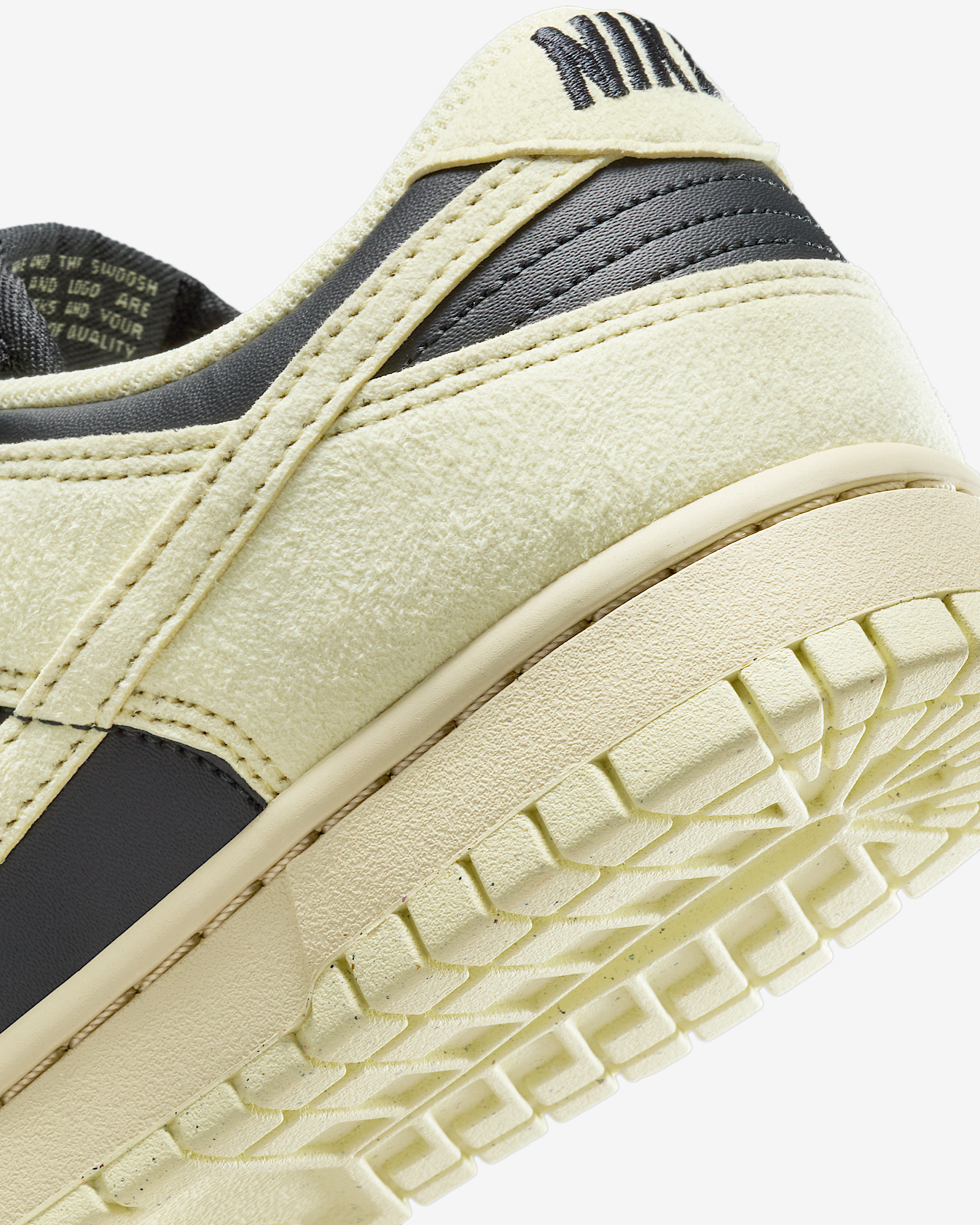 Nike Dunk Low Women's Shoes - 8