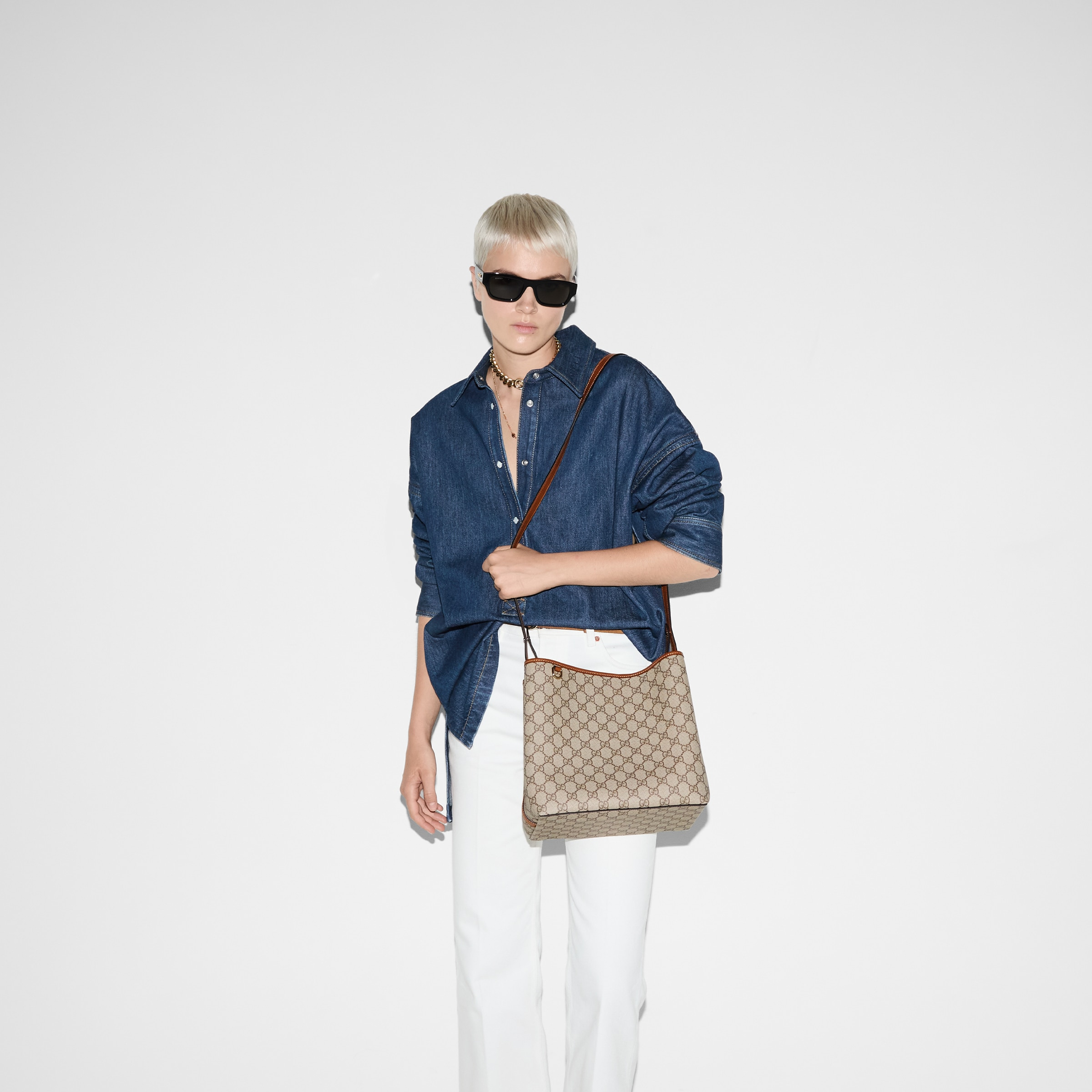 GG Emblem small shoulder bag - 4