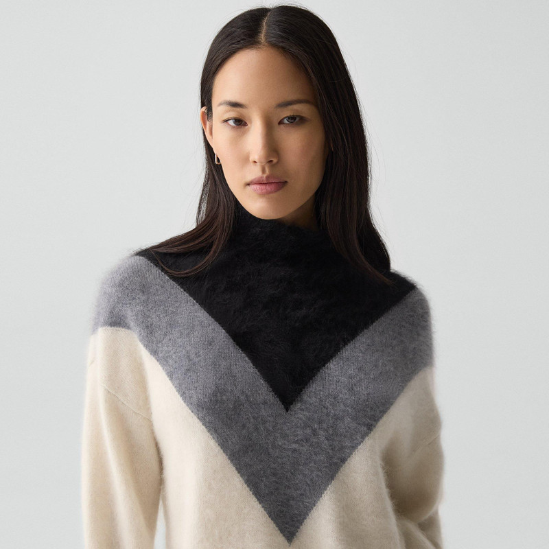 Chevron Turtleneck Sweater in Airy Cashmere 5