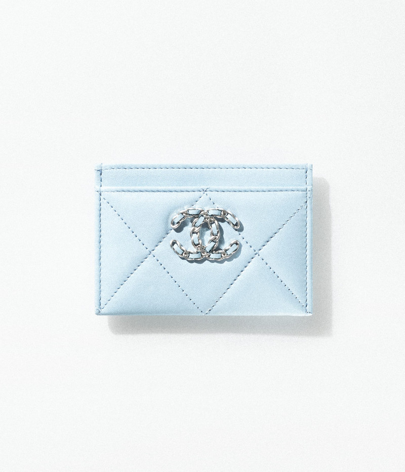 CHANEL 19 Card Holder 1