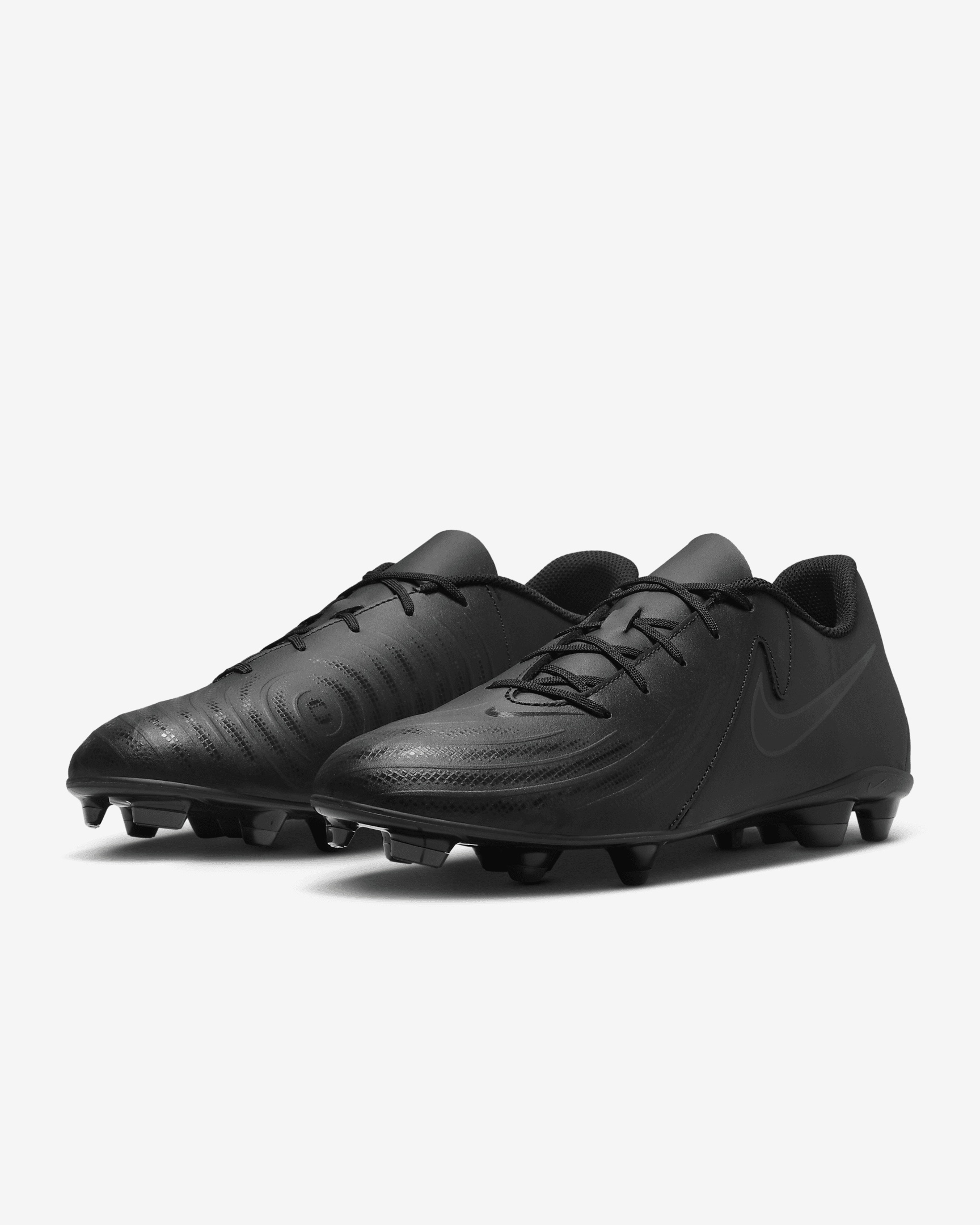 Nike Phantom GX 2 Club MG Low-Top Soccer Cleats - 5