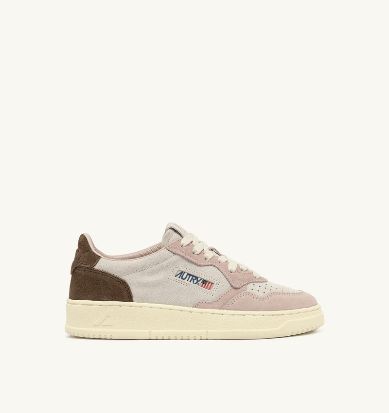 MEDALIST LOW TRICOLOR SNEAKERS IN POWDER AND EBONY SUEDE 1