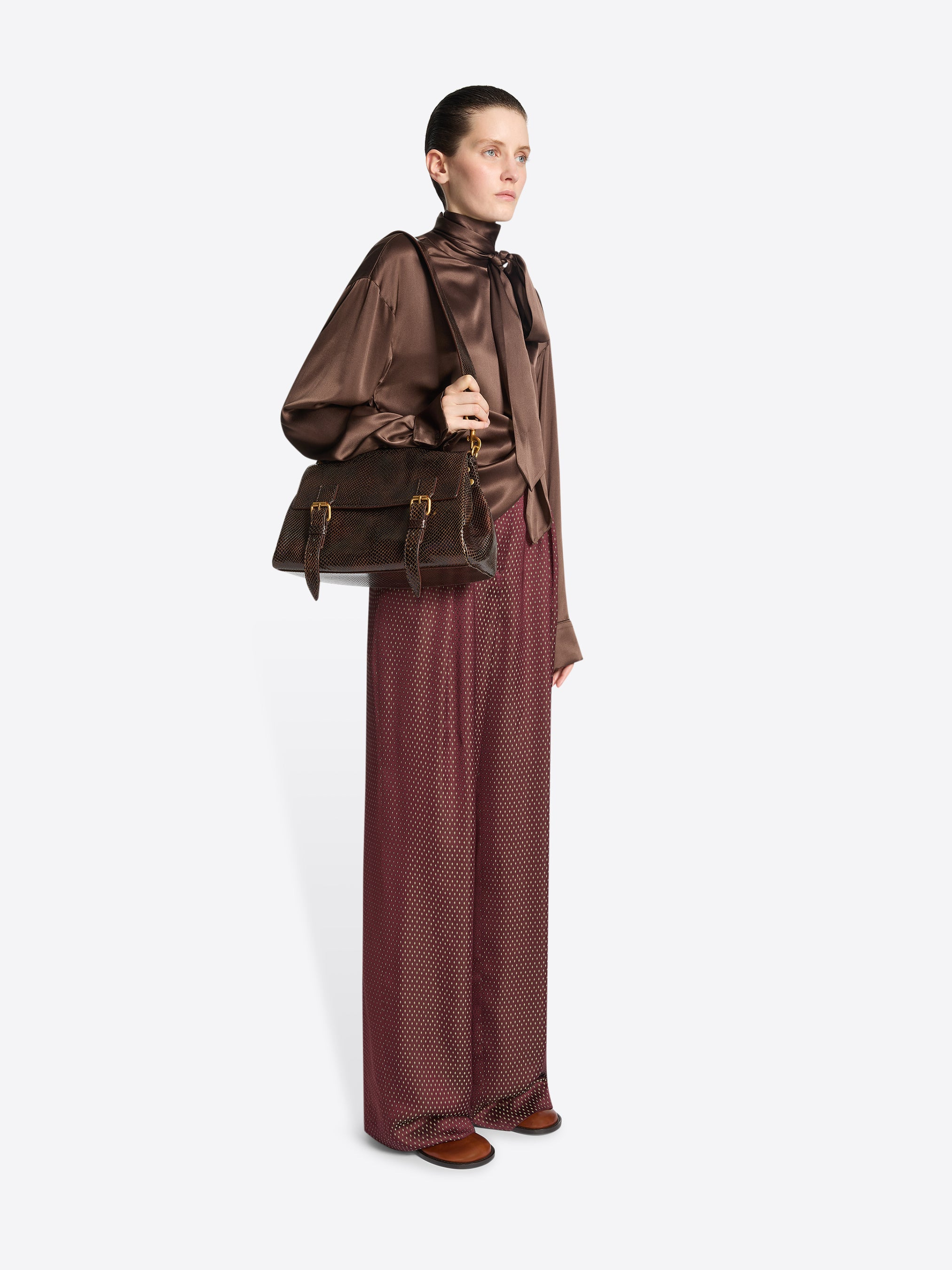 LEATHER SATCHEL - 7