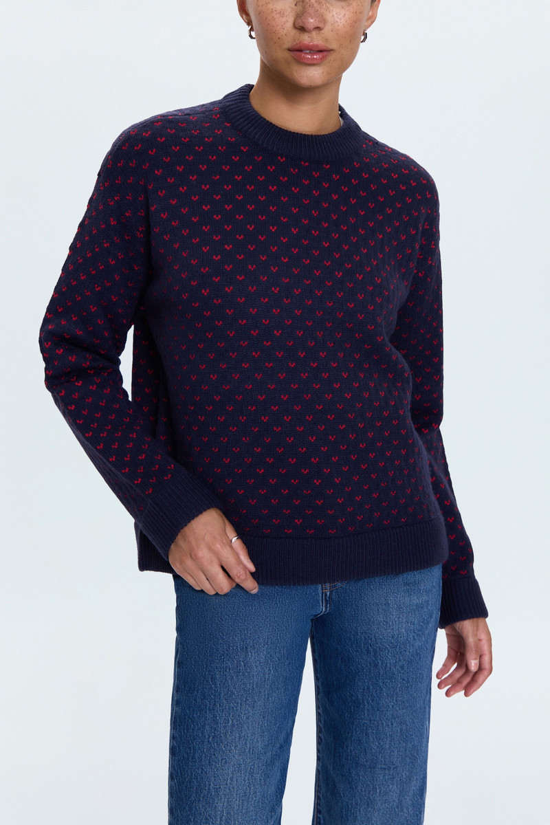 HANNA OVERSIZED SWEATER - NAVY RED HEARTS 3