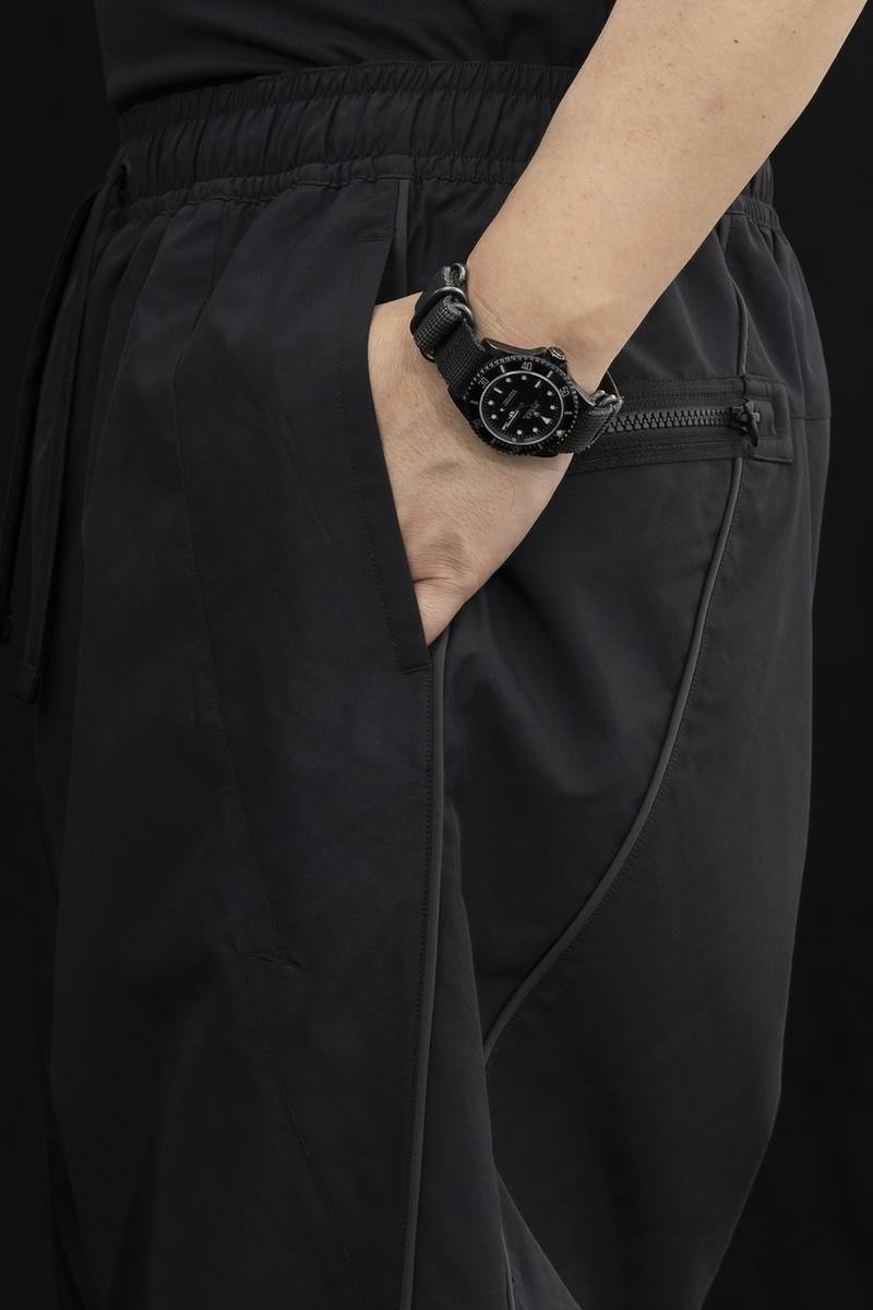 GGG-P2-010 Nike® Acronym® Track Pant Woven Black/Black 11