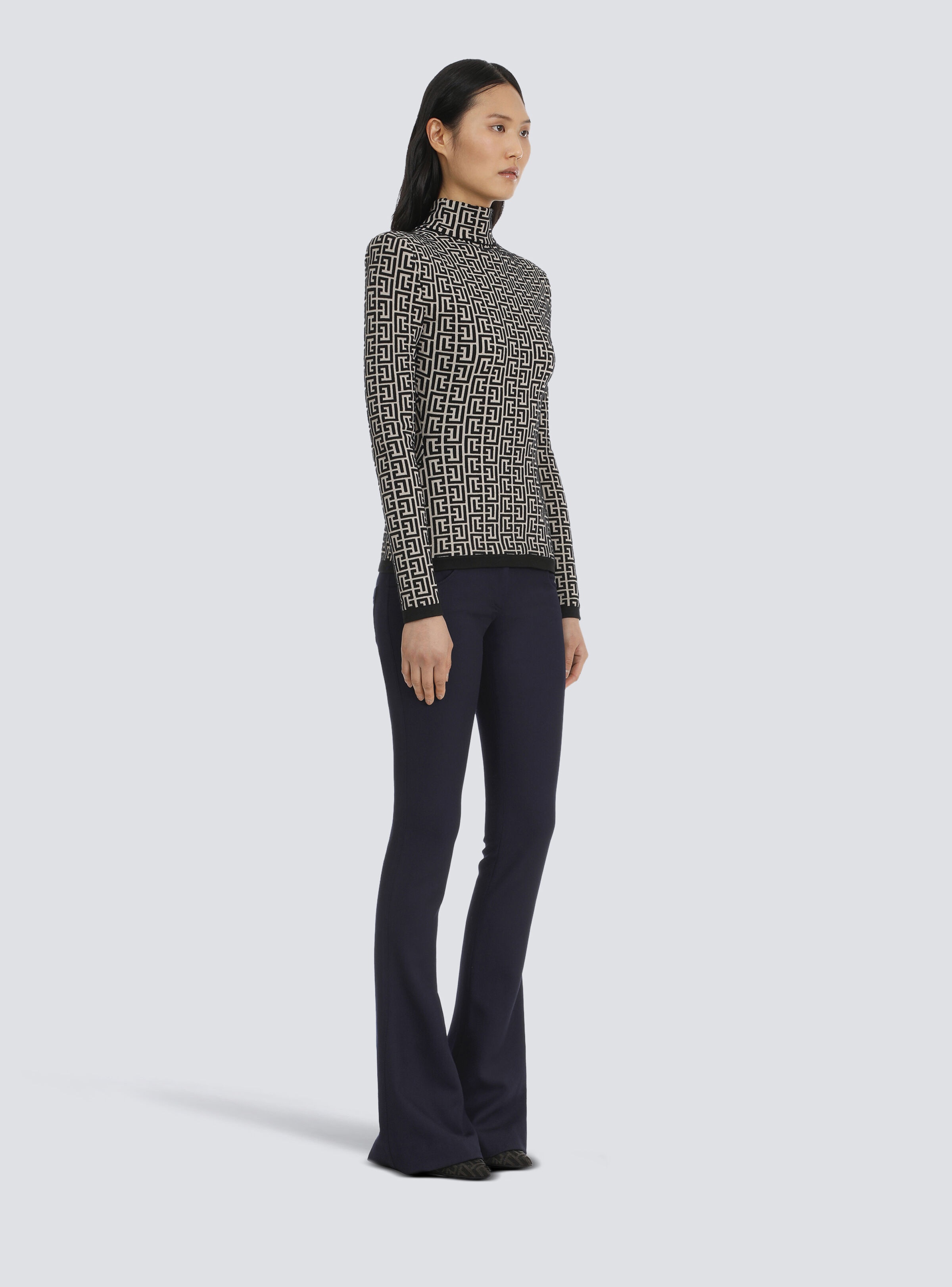 Knit sweater with Balmain monogram - 5