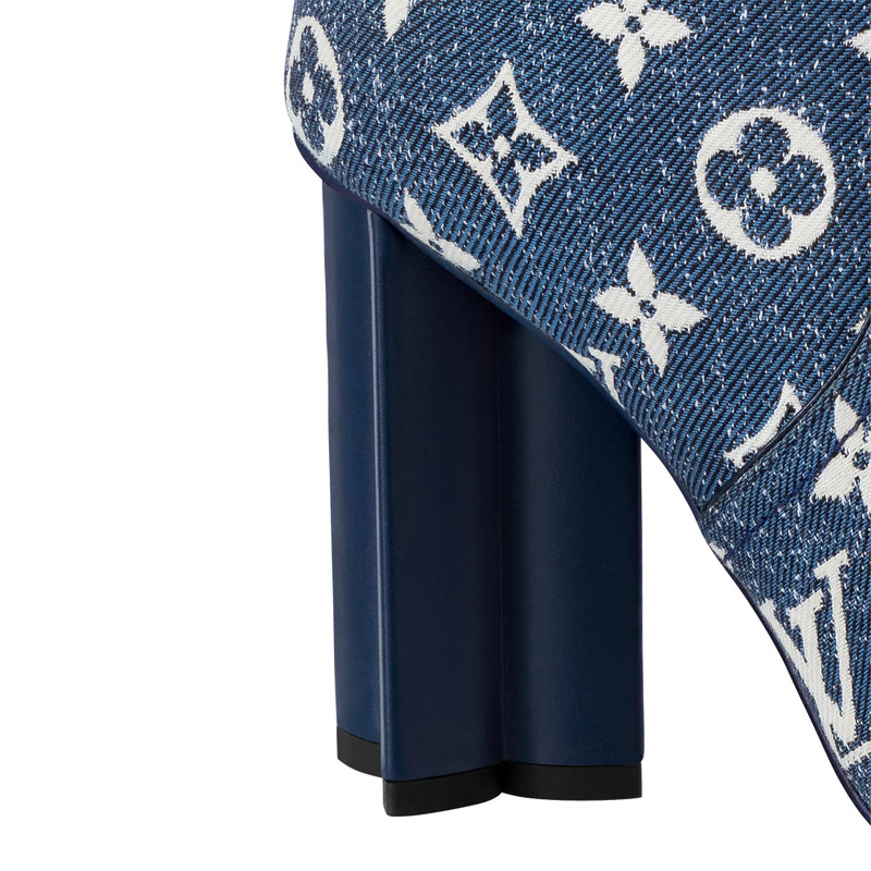 Silhouette Ankle Boot 3