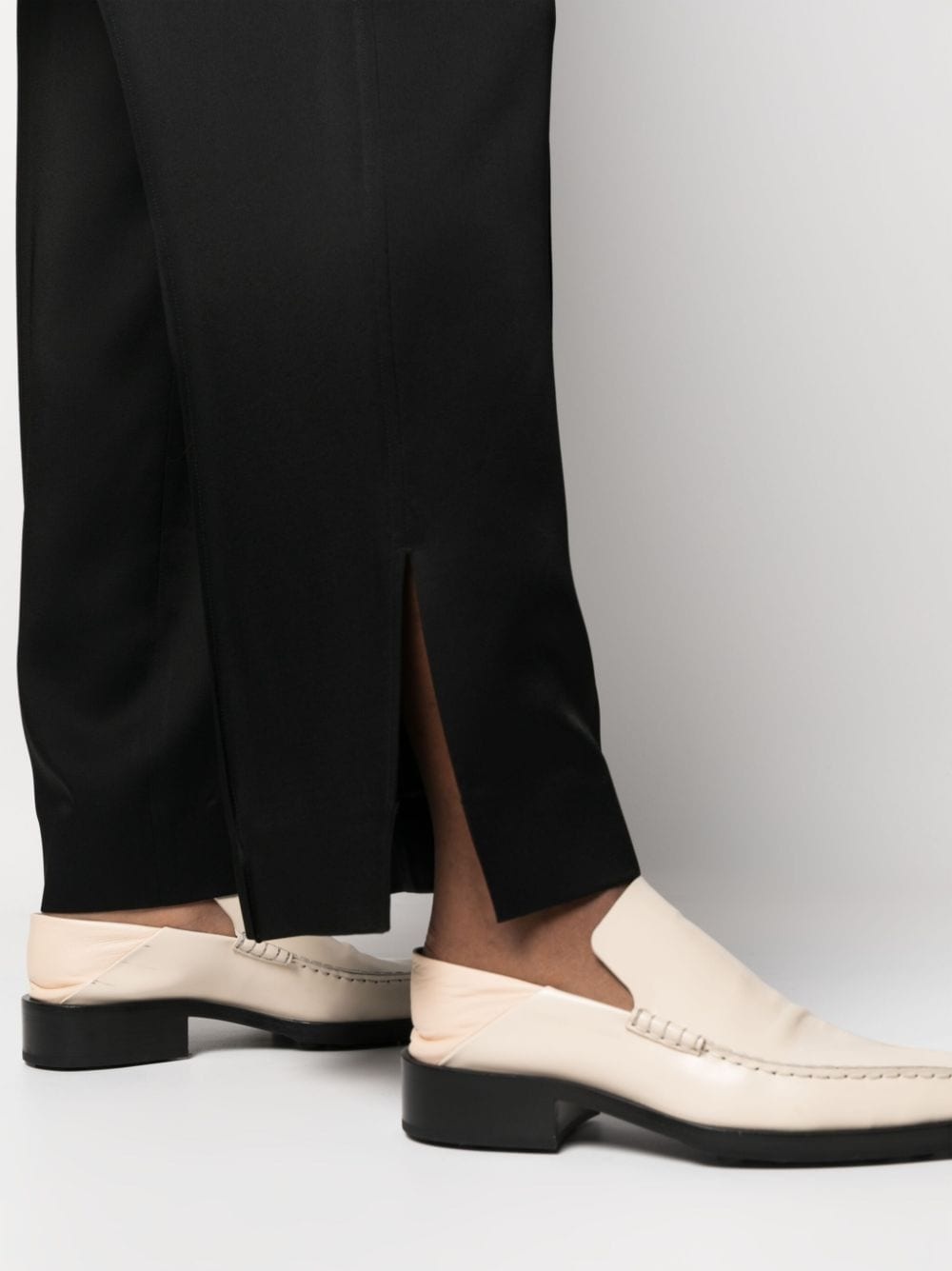 elasticated waistband wide-legged trousers - 5