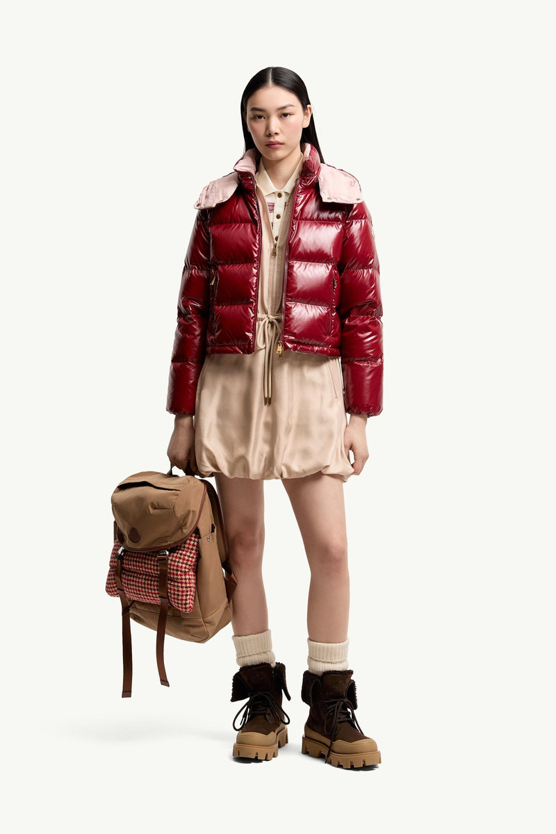 Moncler Niveole Short Down Jacket outlook