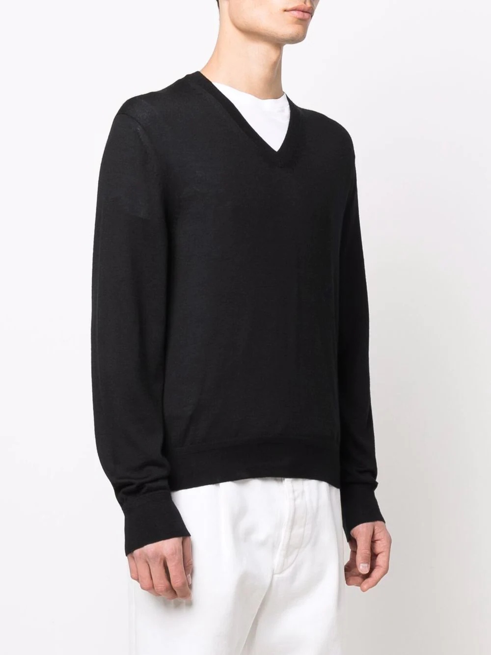 v-neck fine knit jumper - 3